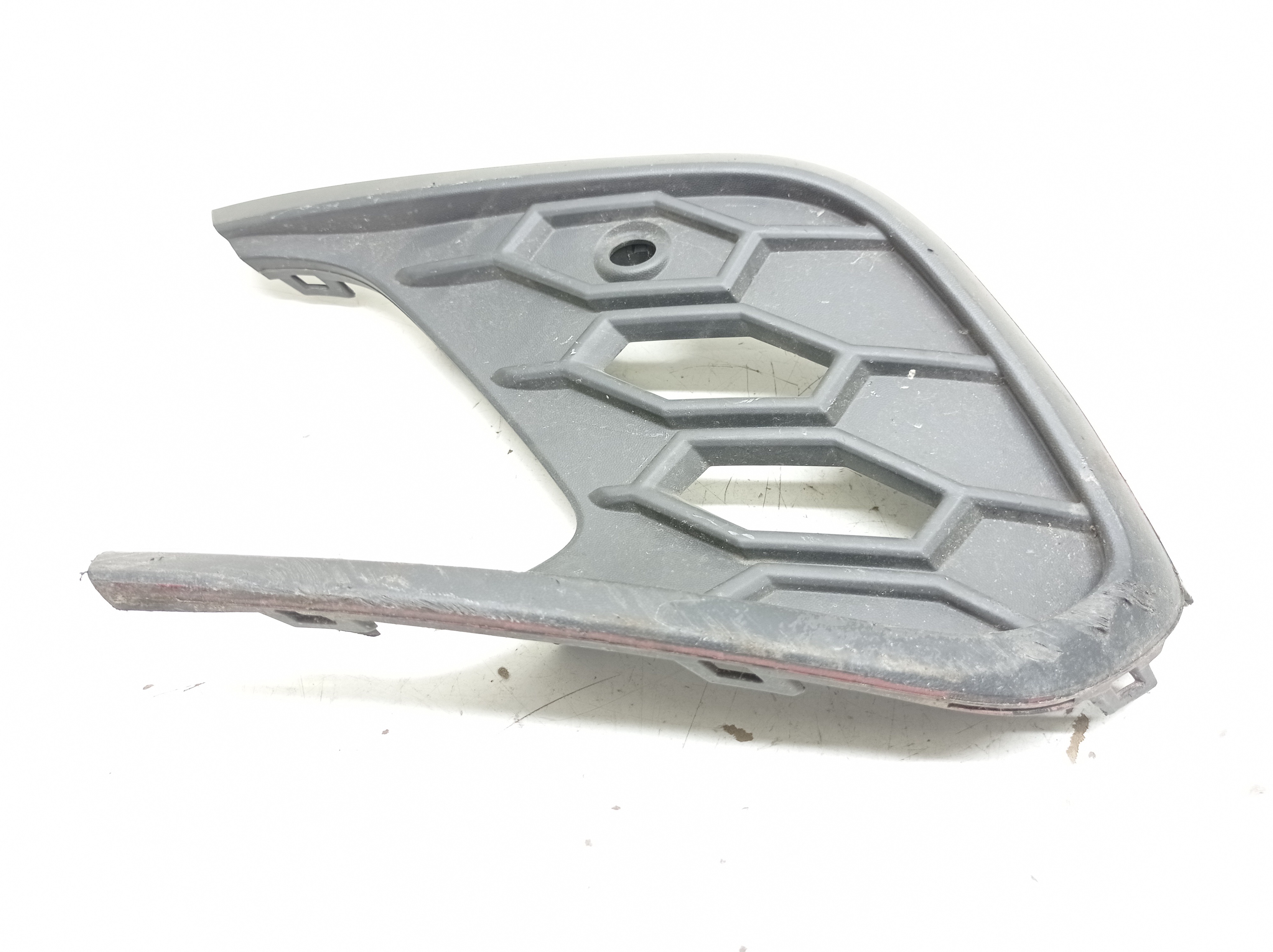 Acabamento Esquerdo Parachoque Dianteiro Vw Polo Gts 2023