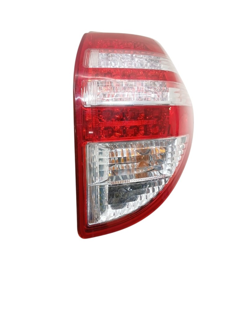 Lanterna Direita Toyota Rav4 2.4 2011