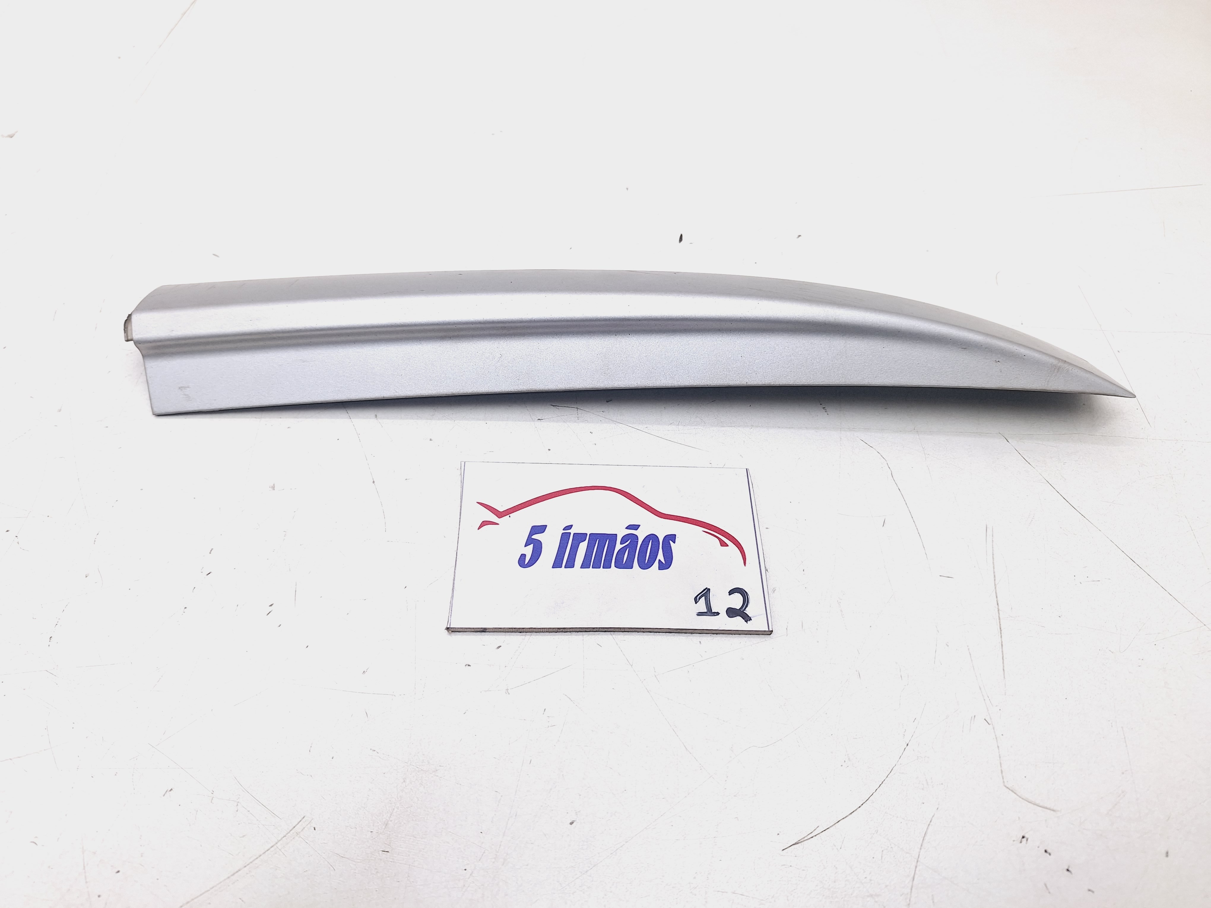 Acabamento Rack Teto Dianteiro Direito Kia Sorento 2.4 2018
