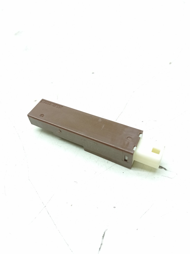 Sensor Keyless Toyota Prius 1.8 2018 2019 X8713106777