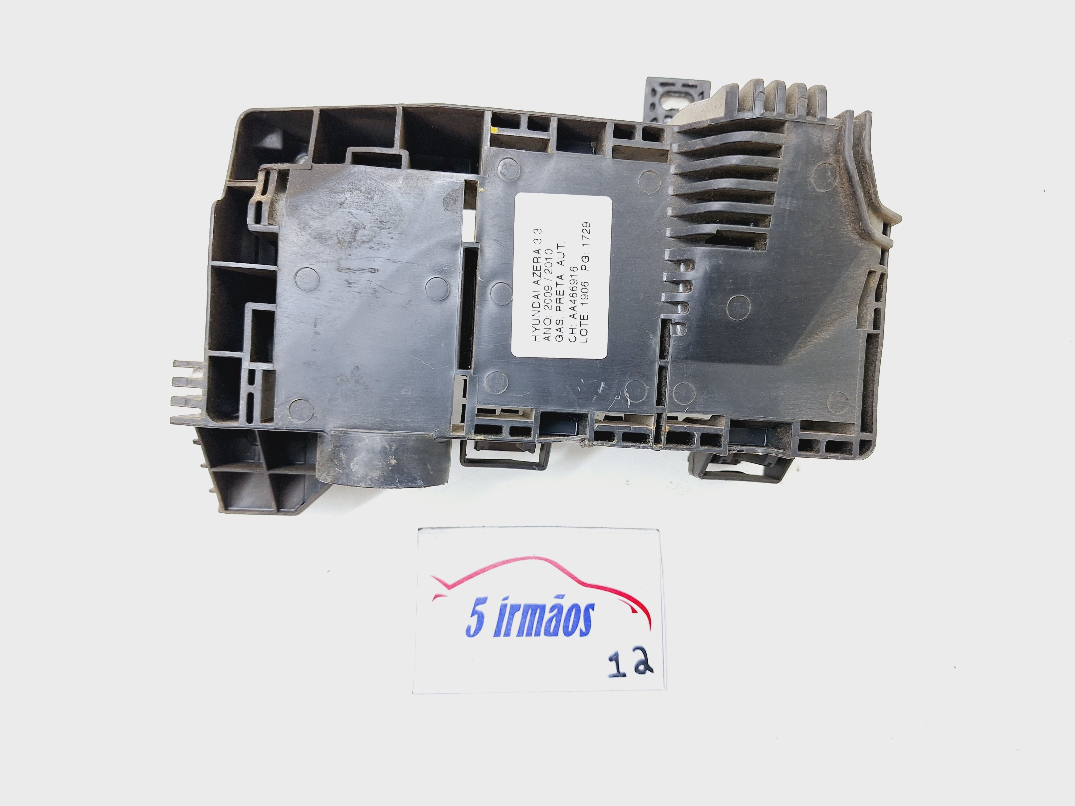 Suporte Inferior Caixa Fusiveis Hyundai Azera 3.3 2009/2010