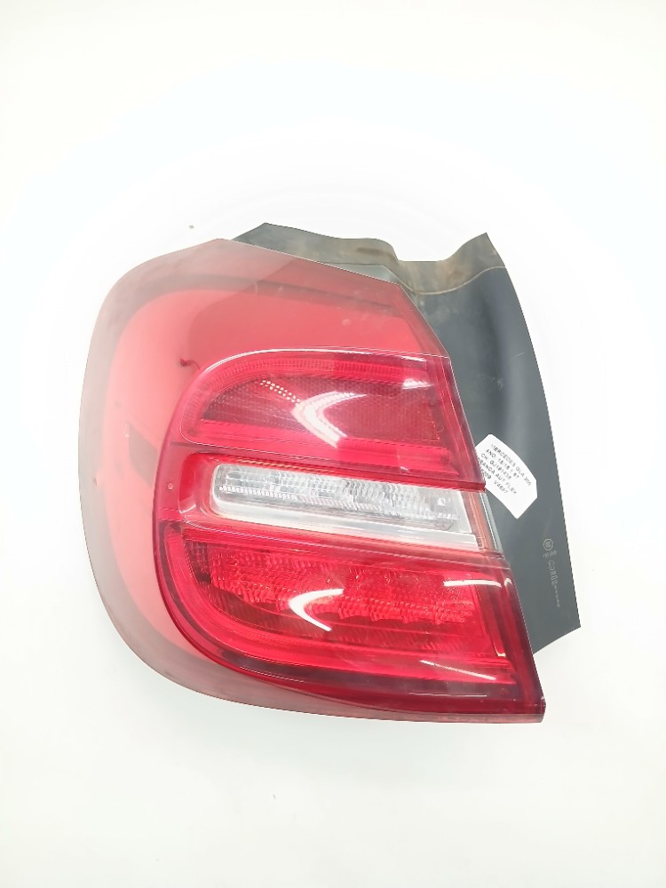 Lanterna Esquerda Mercedes Gla 200 1.6 2016 714021130755