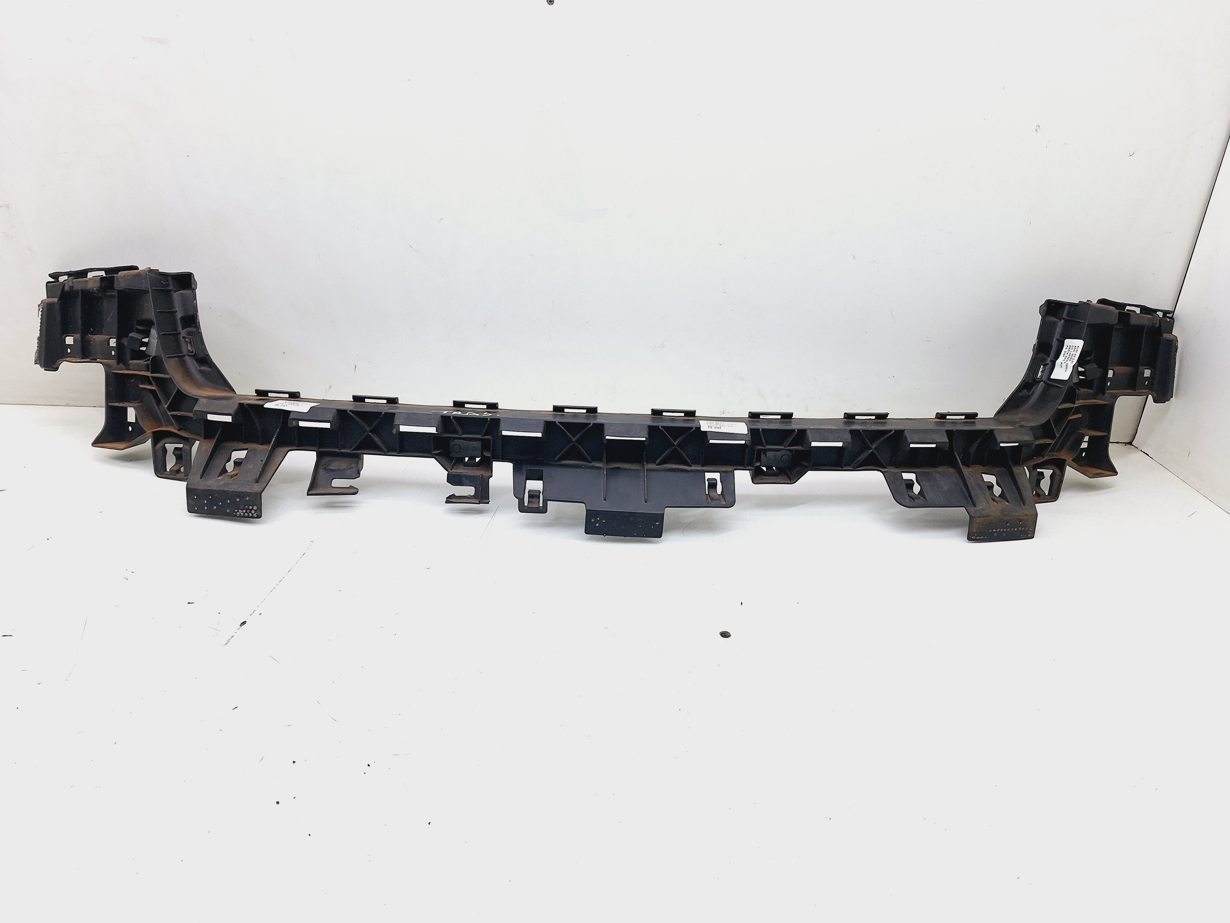 Guia Parachoque Traseiro Audi A3 2.0 2020 Nº8vb807385