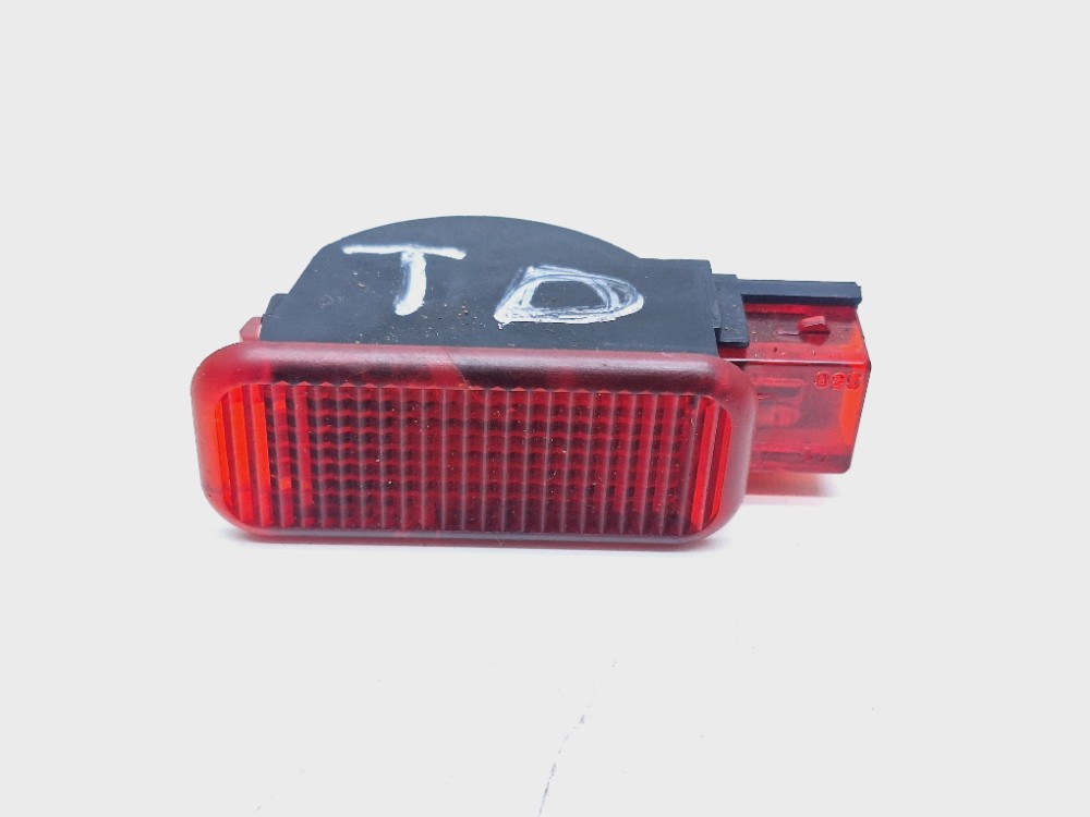 Luz Cortesia Traseira Direita Audi A3 Sedan 1.8 2015