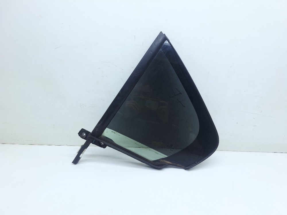 Vidro Fixo Traseiro Esquerdo Vw Jetta 2.0 2016 5C6845213