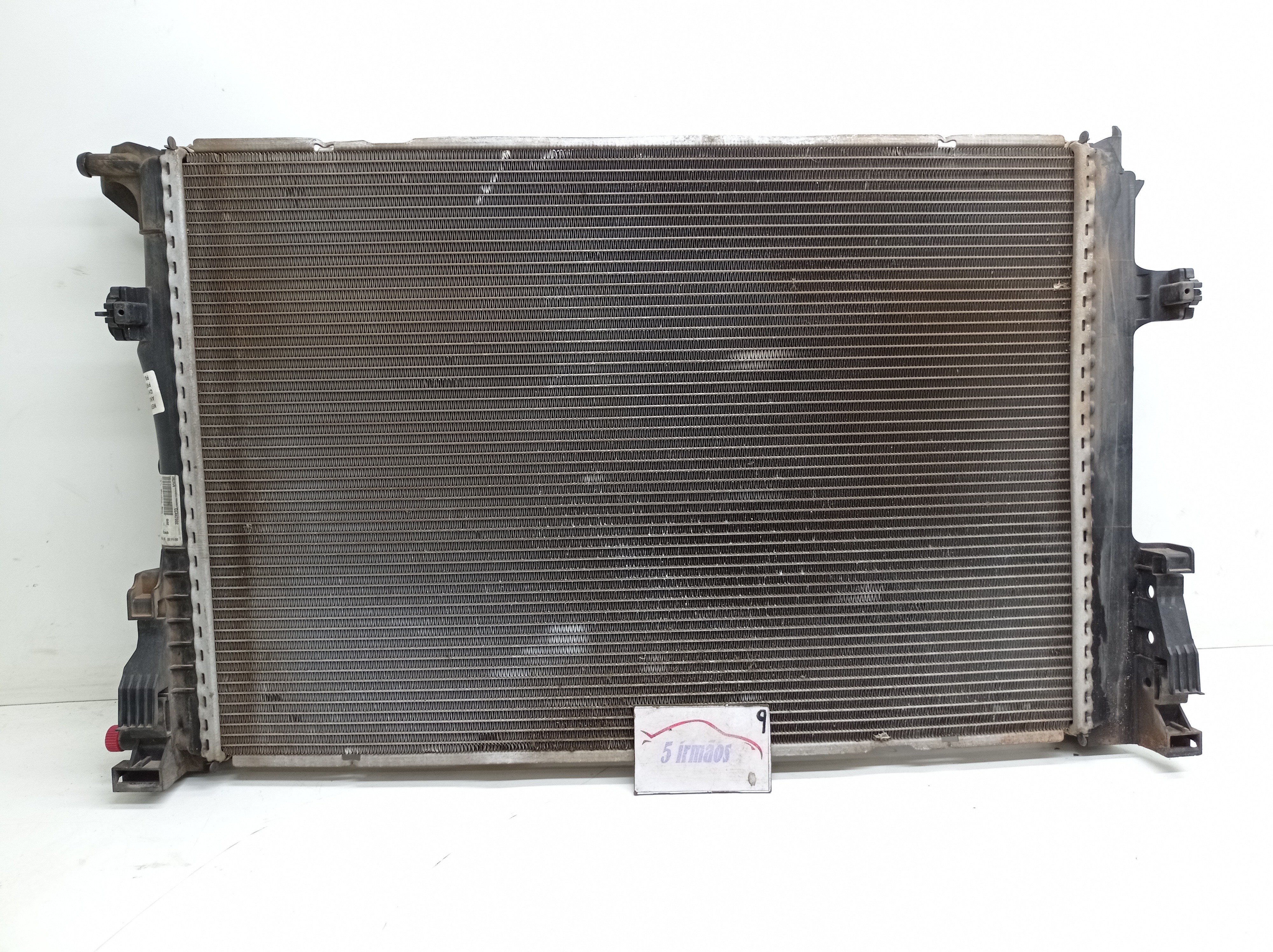Radiador Mercedes A250 2.0 2015 / 2016 Na2465001403