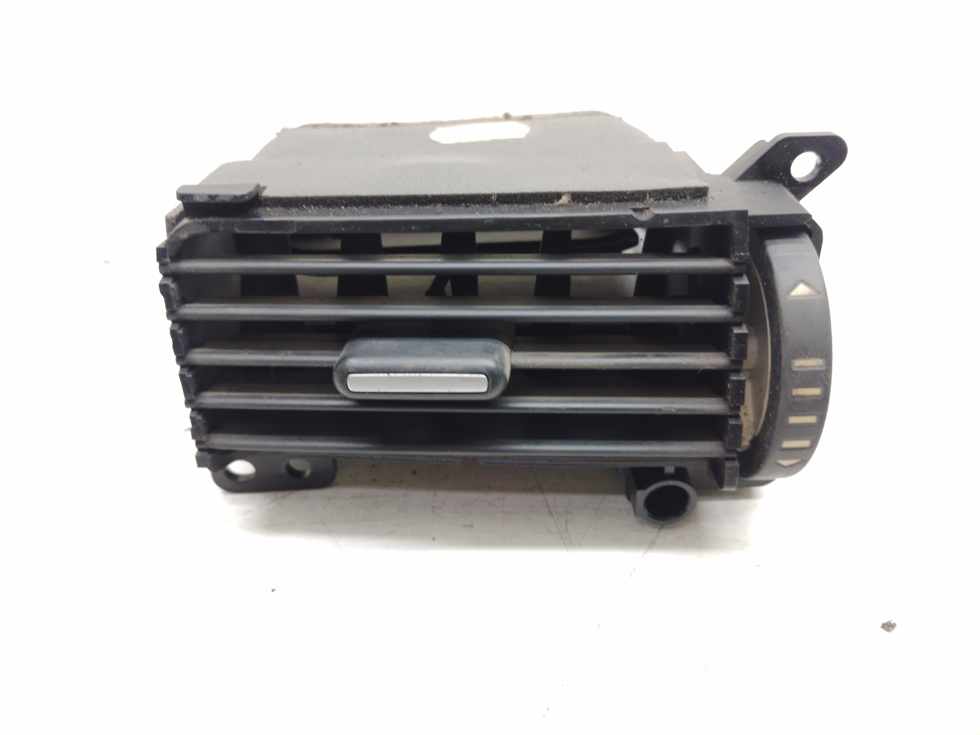 Difusor Ar Esquerdo Gm Omega V6 3.6 2008 2009