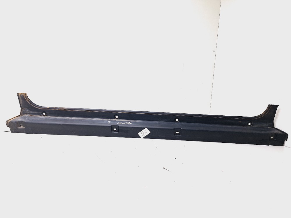 Acabamento Vigia Traseiro Fiat Toro 2.0 2022 1002307580