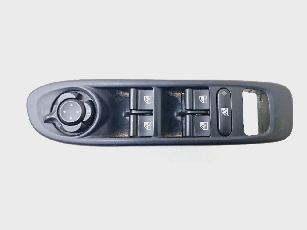 Botão Vidro Dianteiro Esquerdo Fiat Toro 2.0 2022