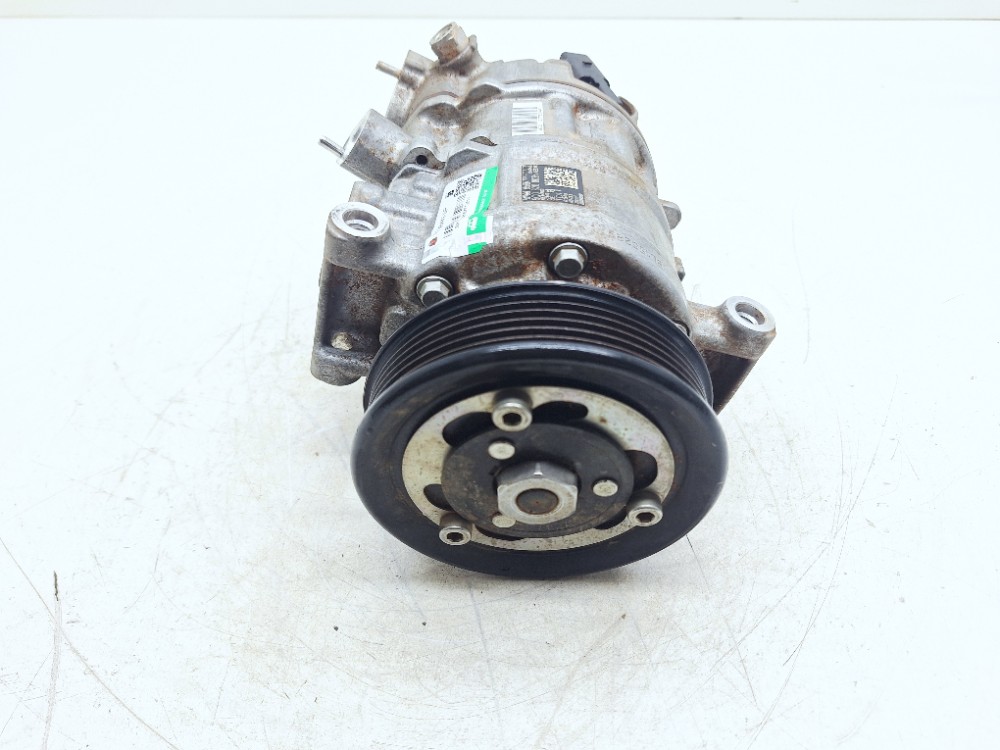 Compressor Ar Condicionado Vw Passat Tsi 2.0 2018 5q0820803k