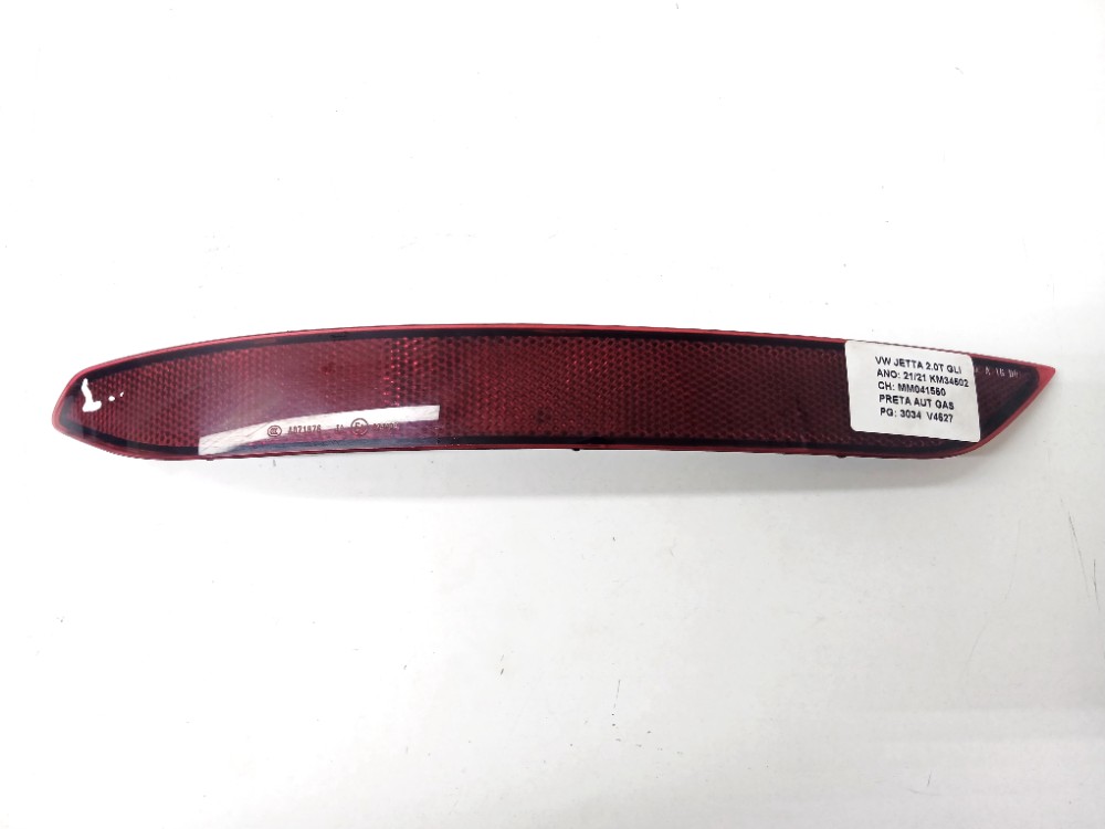 Refletor Olho Gato Esquerdo Vw Jetta Gli 2.0 2021 C Detalhe