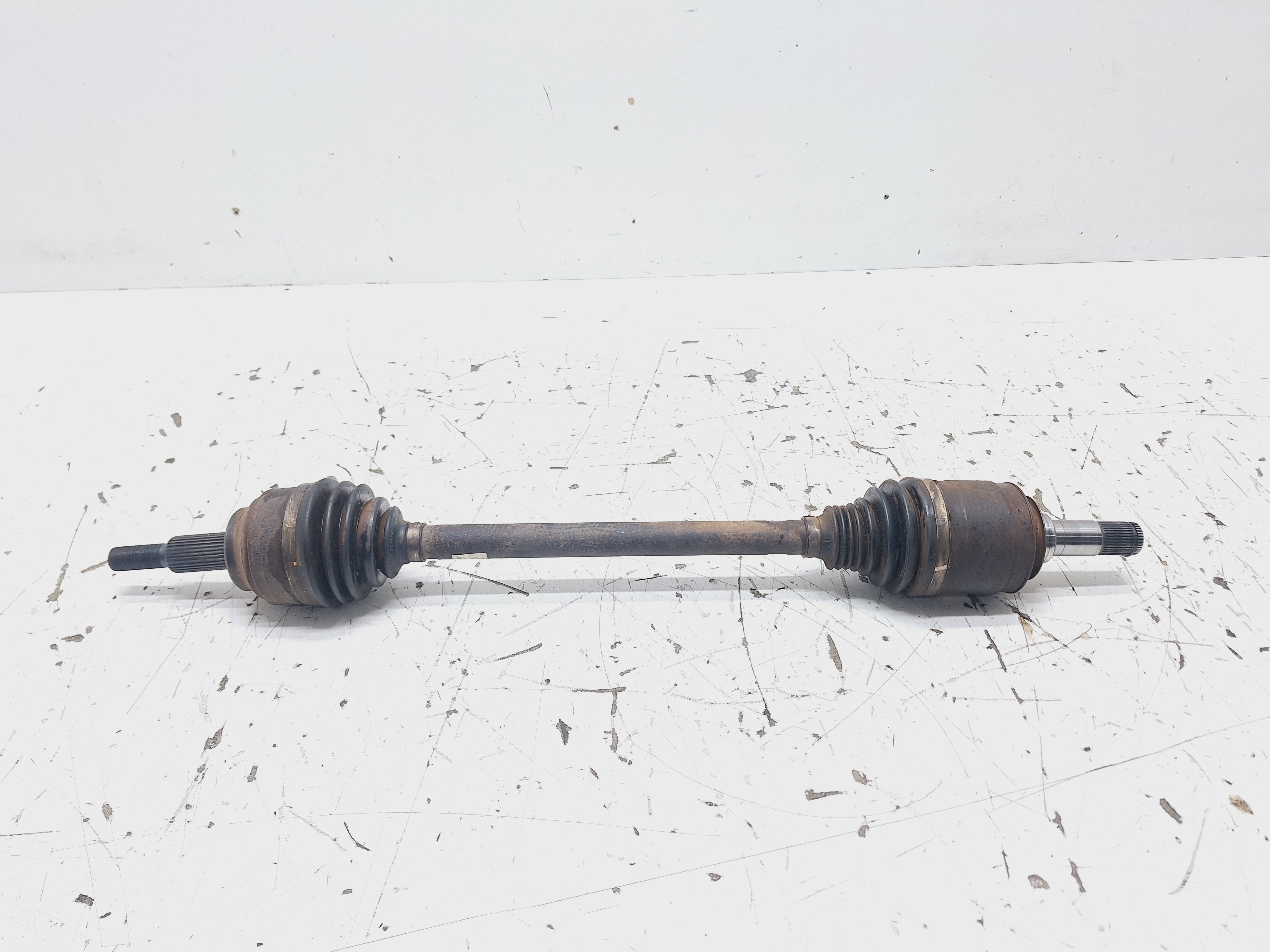Homocinética Traseira Esquerda Jeep Cherokee 3.6 2013 2014