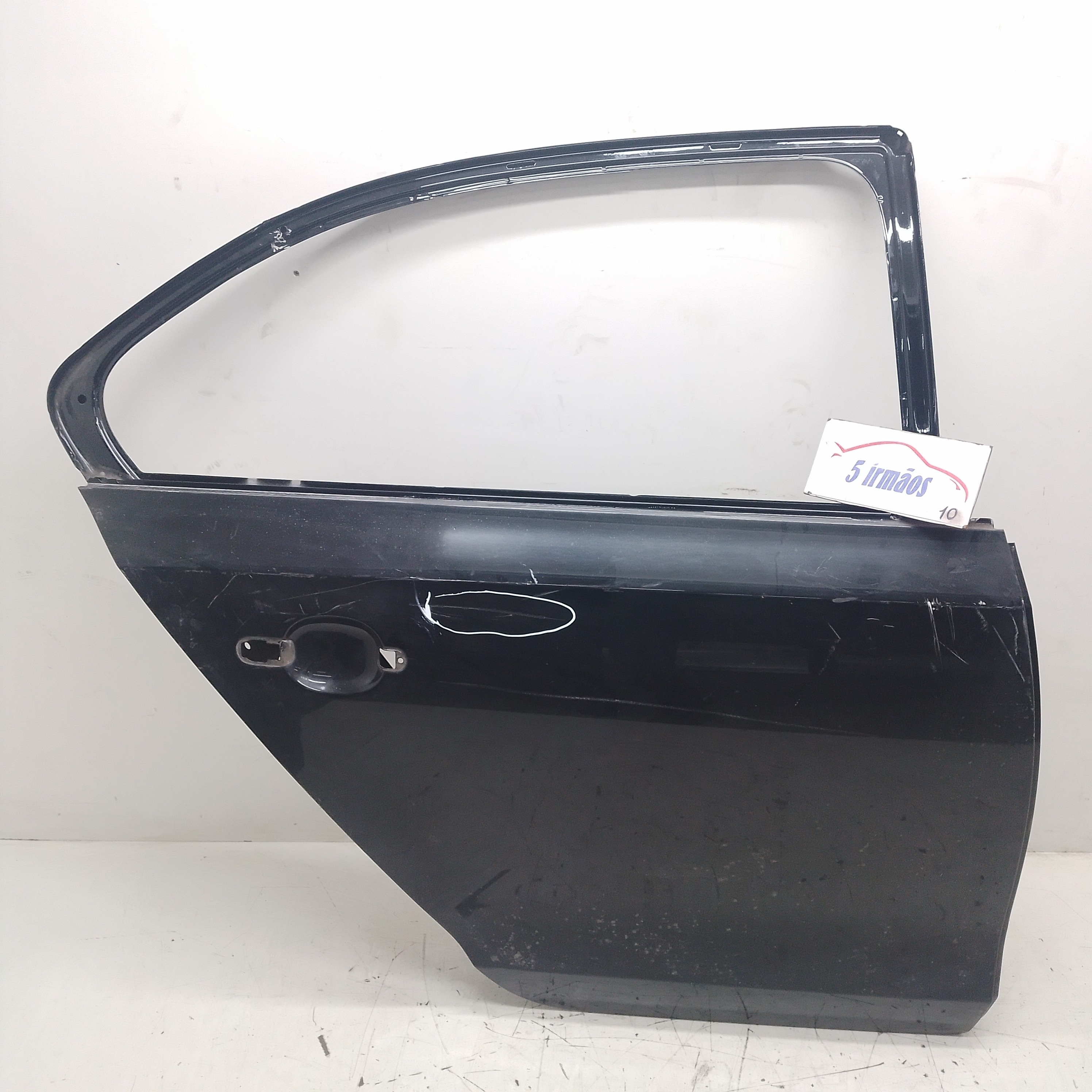Porta Traseira Direita Vw Jetta Tsi 2.0 2013 / 2014 Traseira Direita Preto