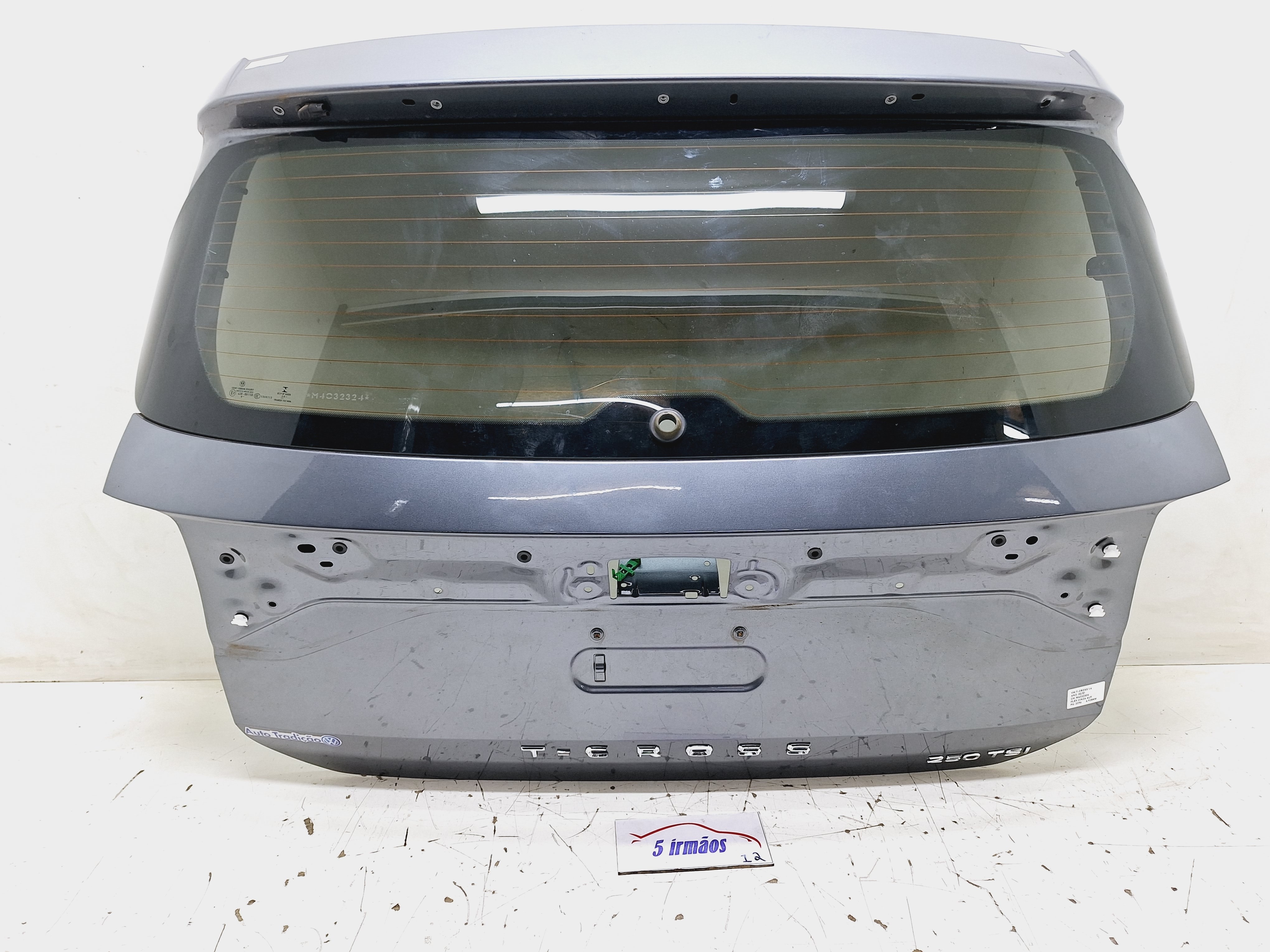 Tampa Traseira Porta Malas Volkswagen Tcross 1.4 2020 / 2021 Cinza