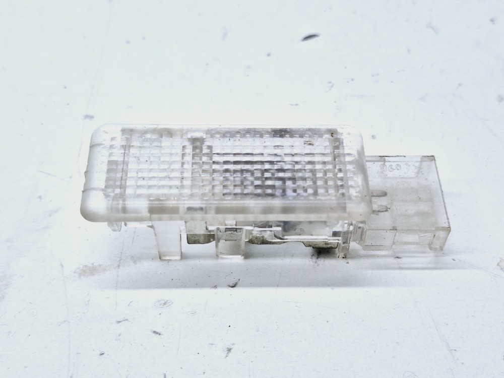 Luz Cortesia Porta Vw Polo Gts 1.4t 2020 2021 6q0947415