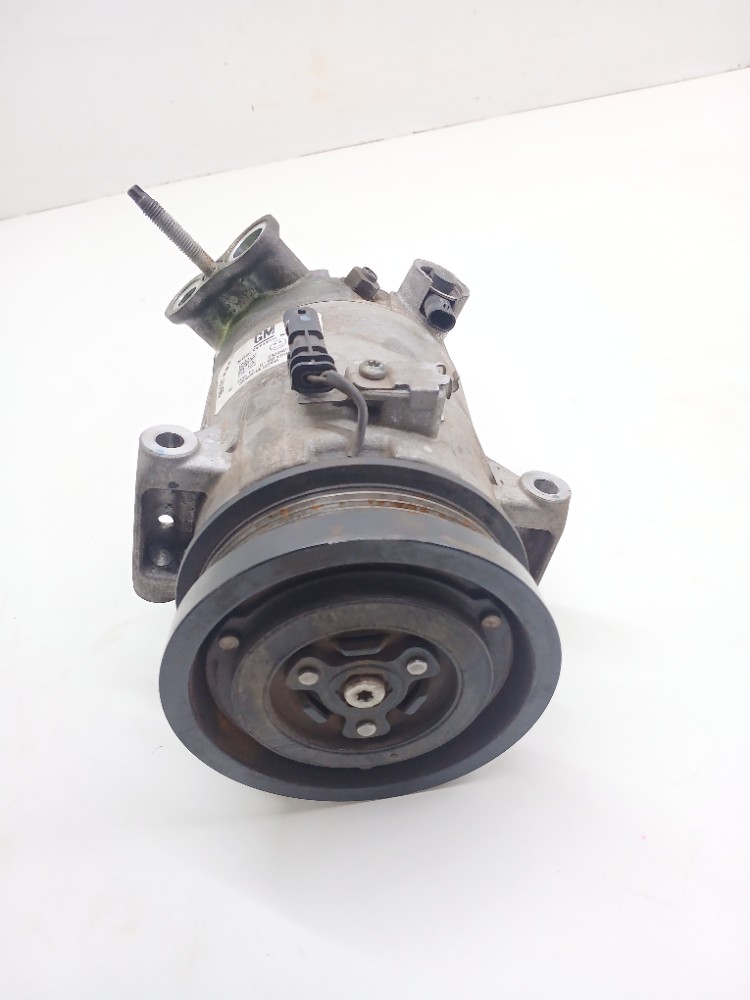 Compressor Ar Condicionado Gm Equinox 2.0 2018 2019 23249242