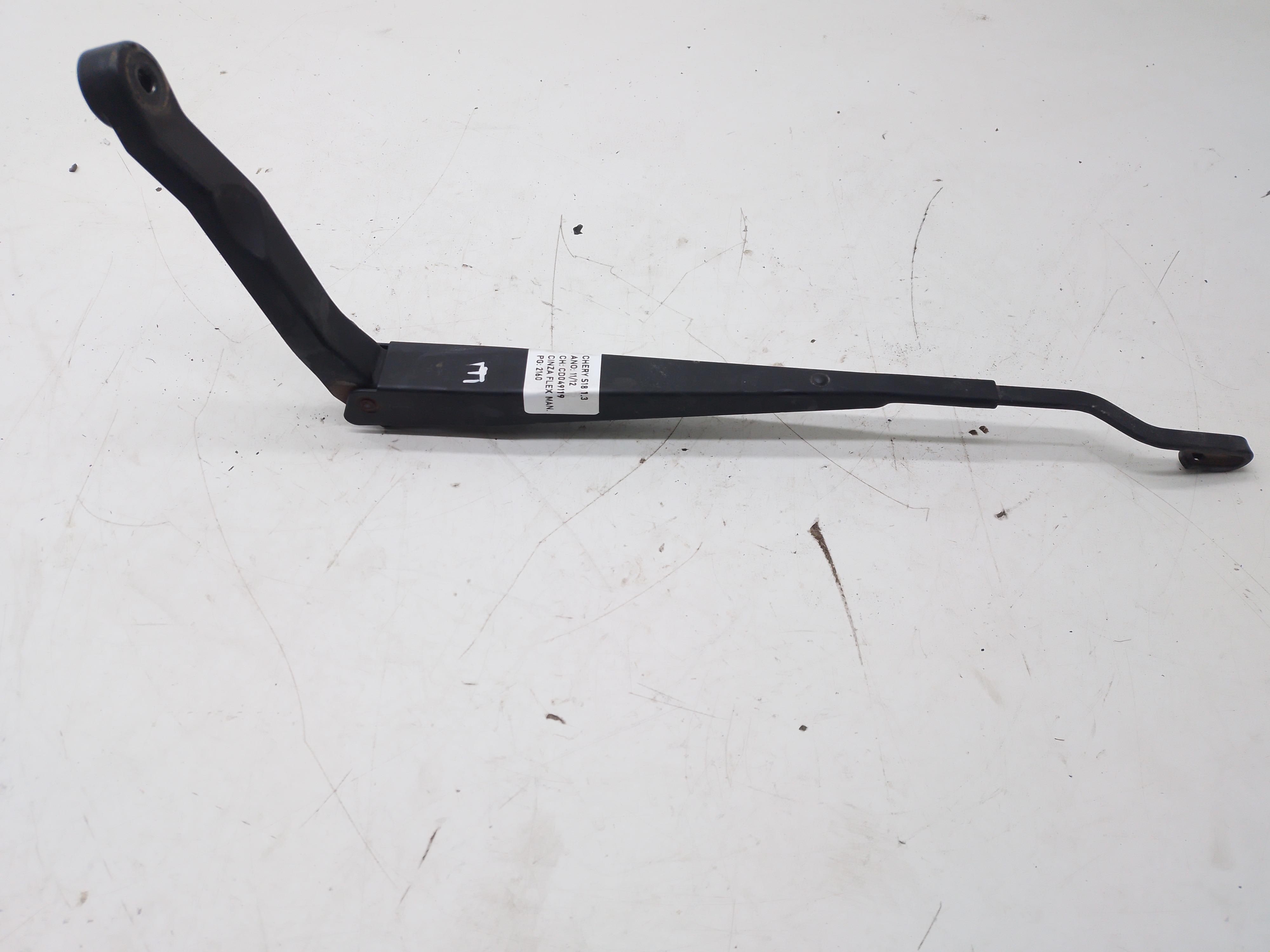 Braço Esquerdo Limpador Parabrisa Chery S18 1.3 2011 / 2012 Esquerdo
