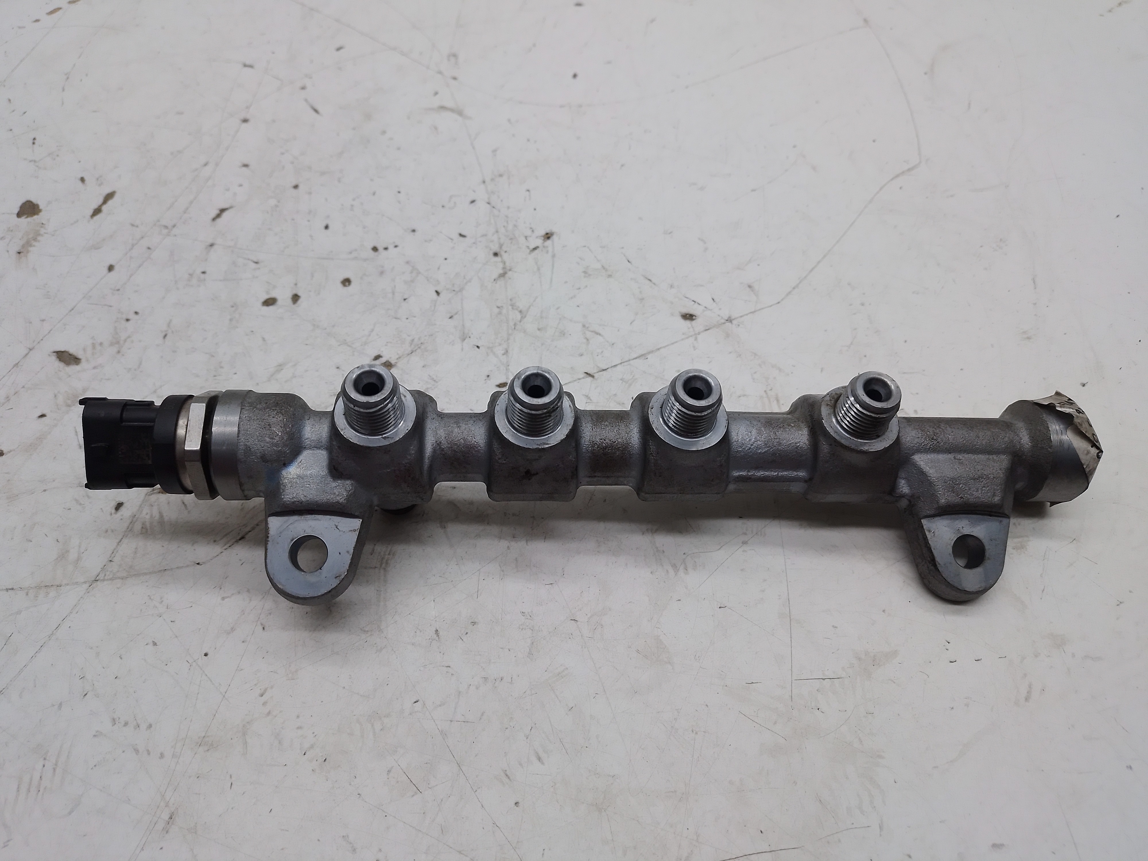 Flauta Injeção S Bico Fiat Toro 2.0 Diesel 2023 0445214359