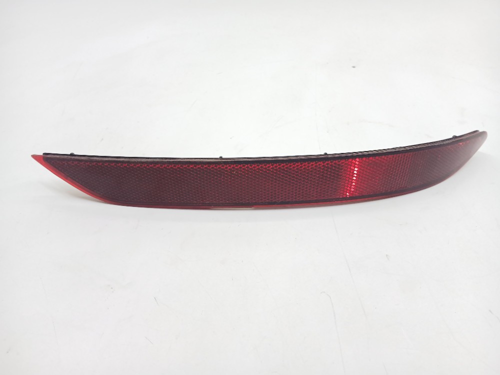 Refletor Olho Gato Traseira Direita Vw Jetta Tsi 1.4 2019
