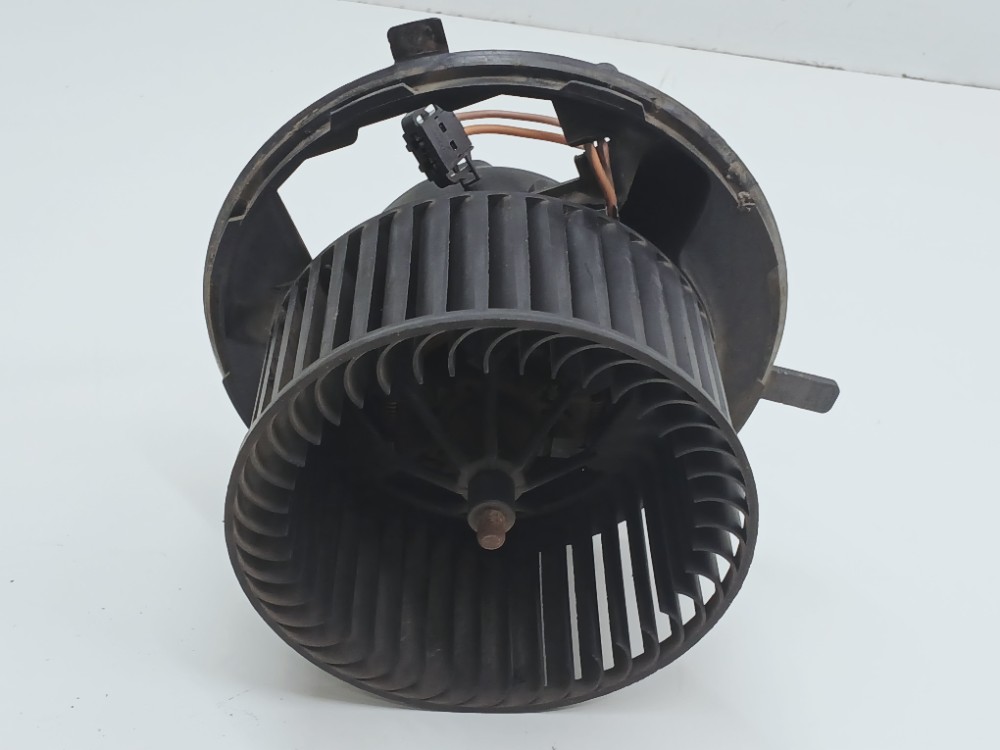 Motor Ventilador Ar Audi Q3 1.4t 2015 2016 1k1820015p