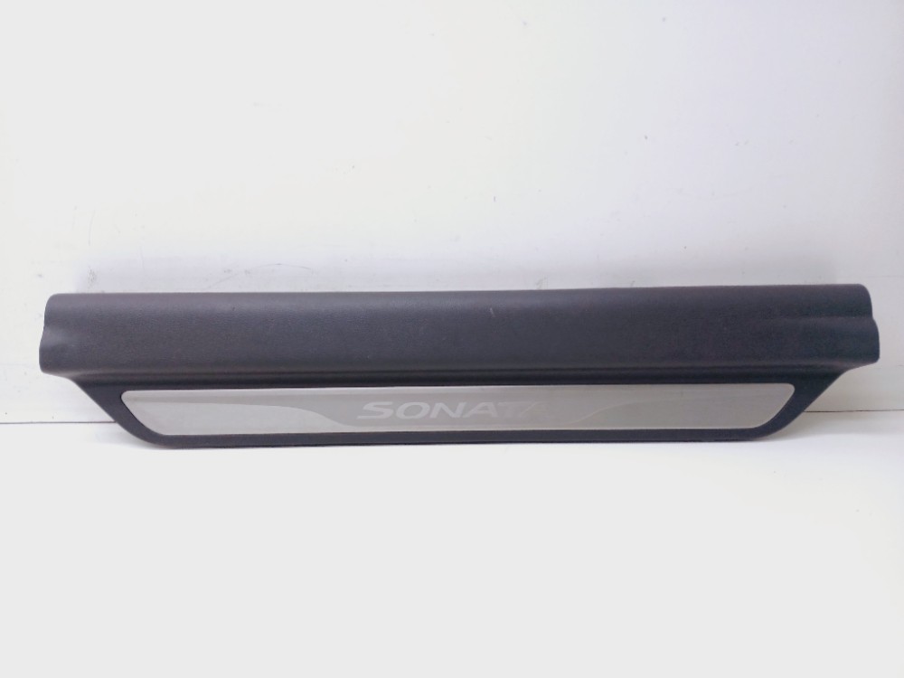 Soleira Dianteira Esquerda Hyundai Sonata 2.4 2011 2012