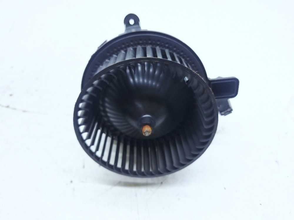 Ventilador Ar Condicionado Vw Virtus Tsi 1.4 2025 Bz88085