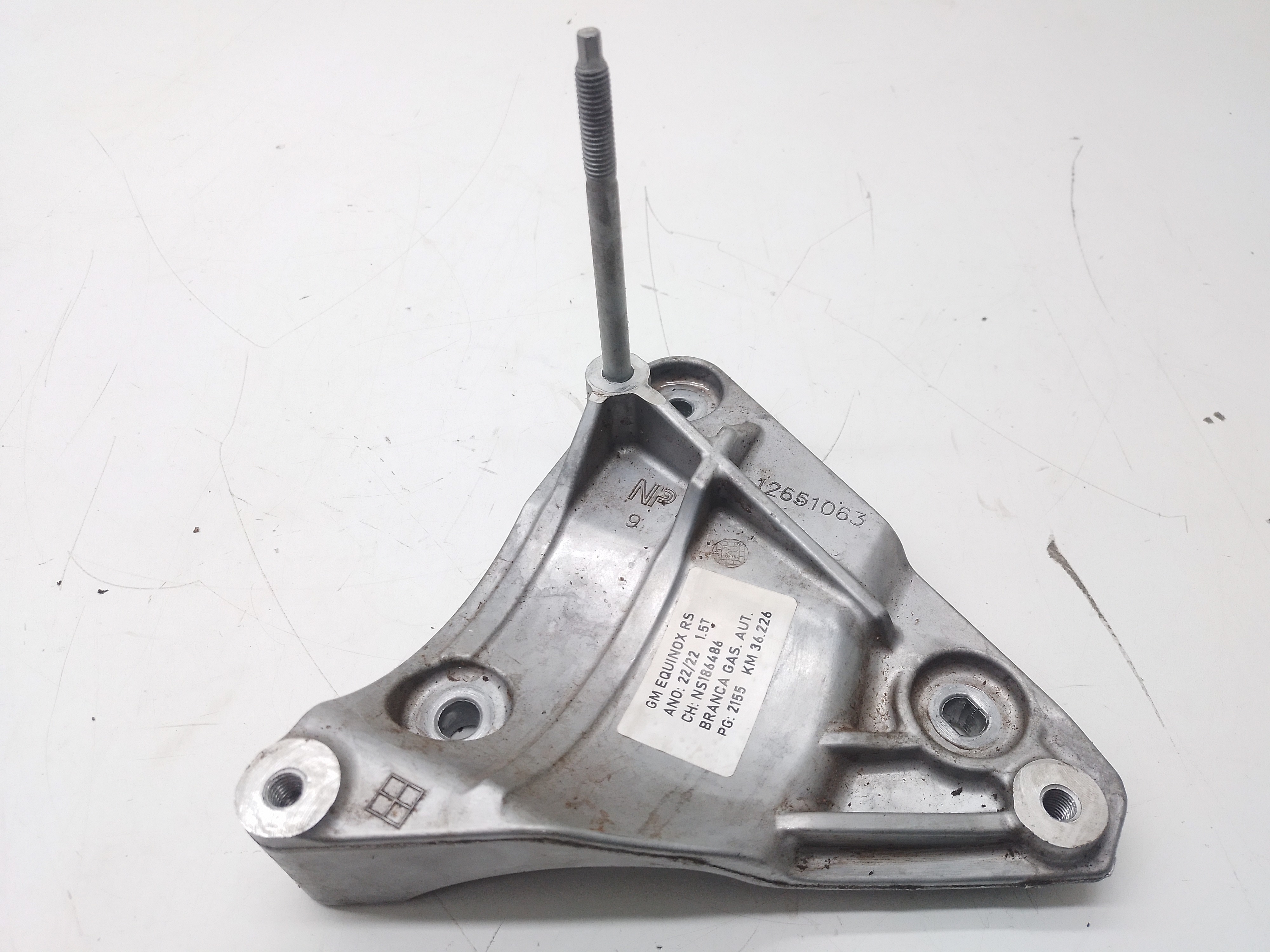 Suporte Compressor Ar Condicionado Gm Equinox Rs 1.5 2022