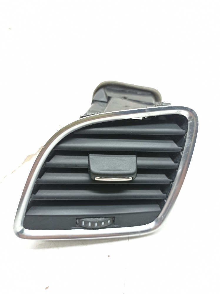 Difusor Ar Esquerdo Audi Q3 Tfsi 2.0 2015 2016 8u1820901