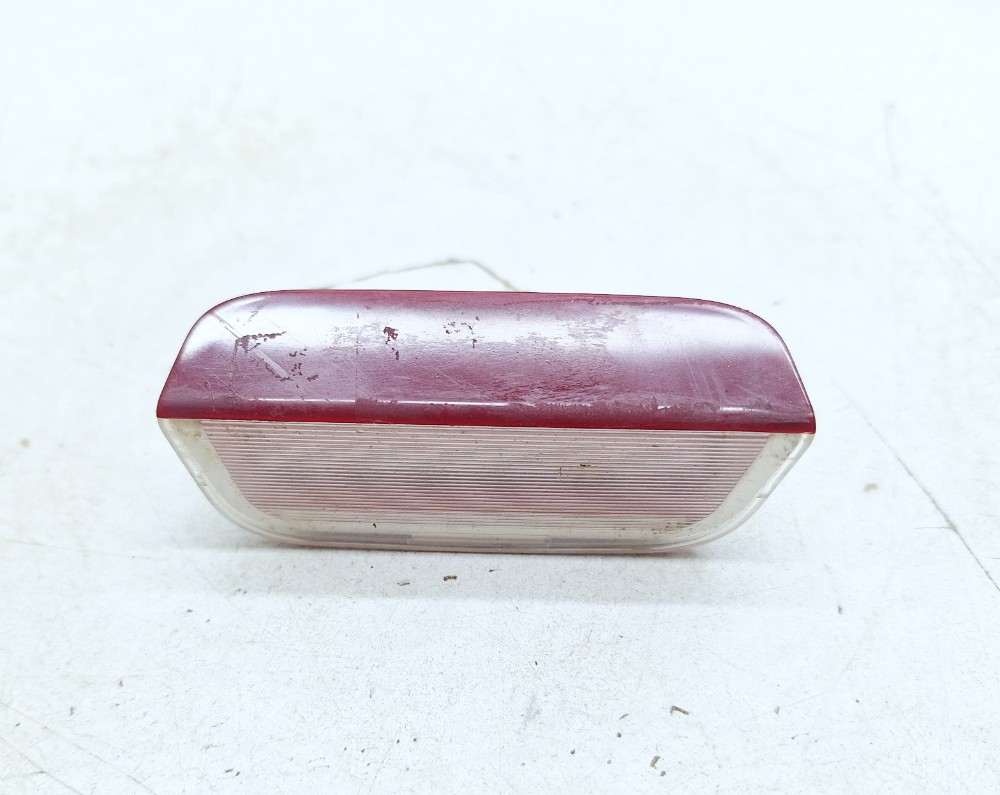 Luz Cortesia Porta Malas Direita Passat 2.0 2018 3g0947411
