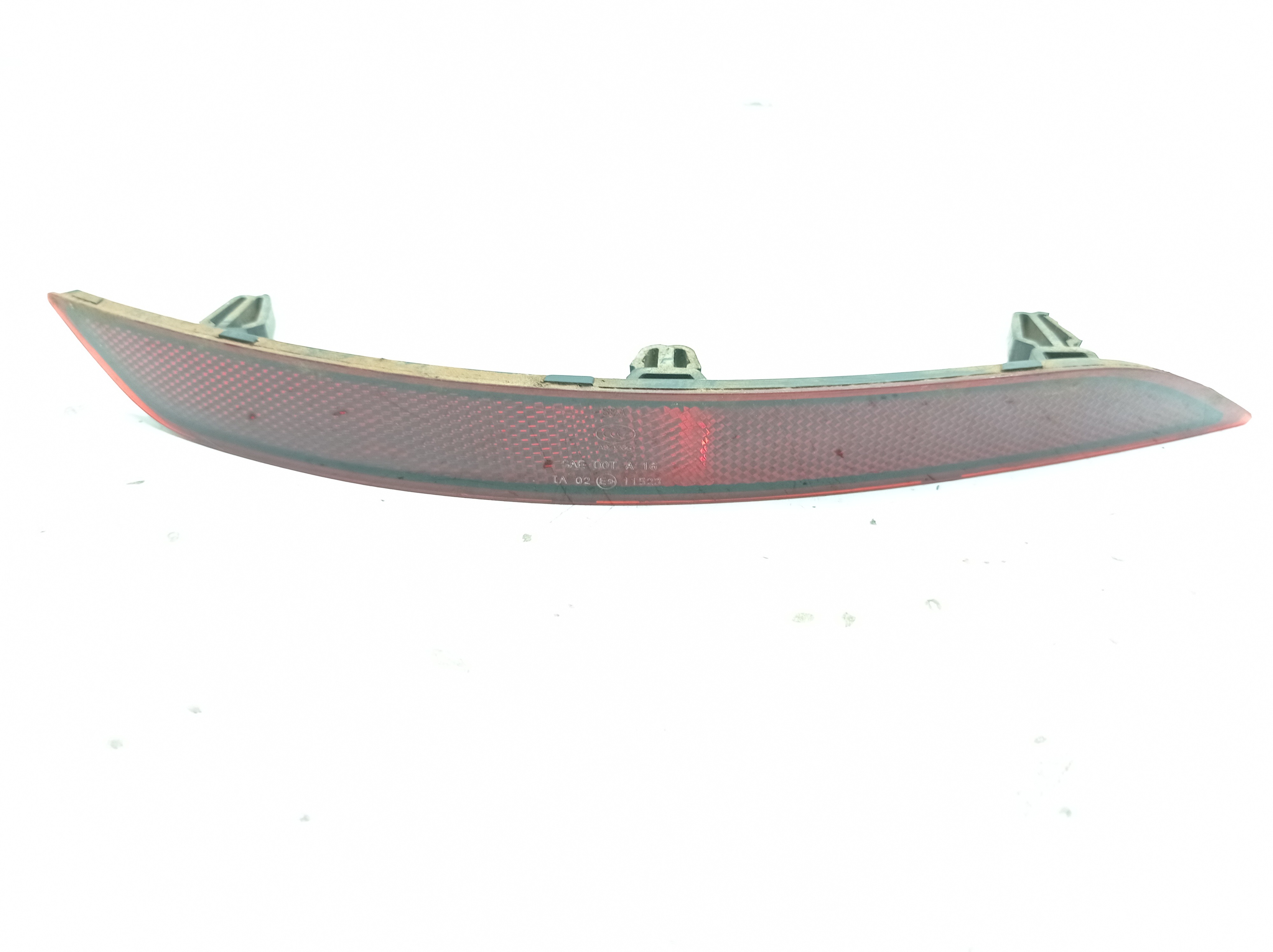 Refletor Olho Gato Traseiro Direito Audi A3 Tfsi 2.0 2020 Vermelho