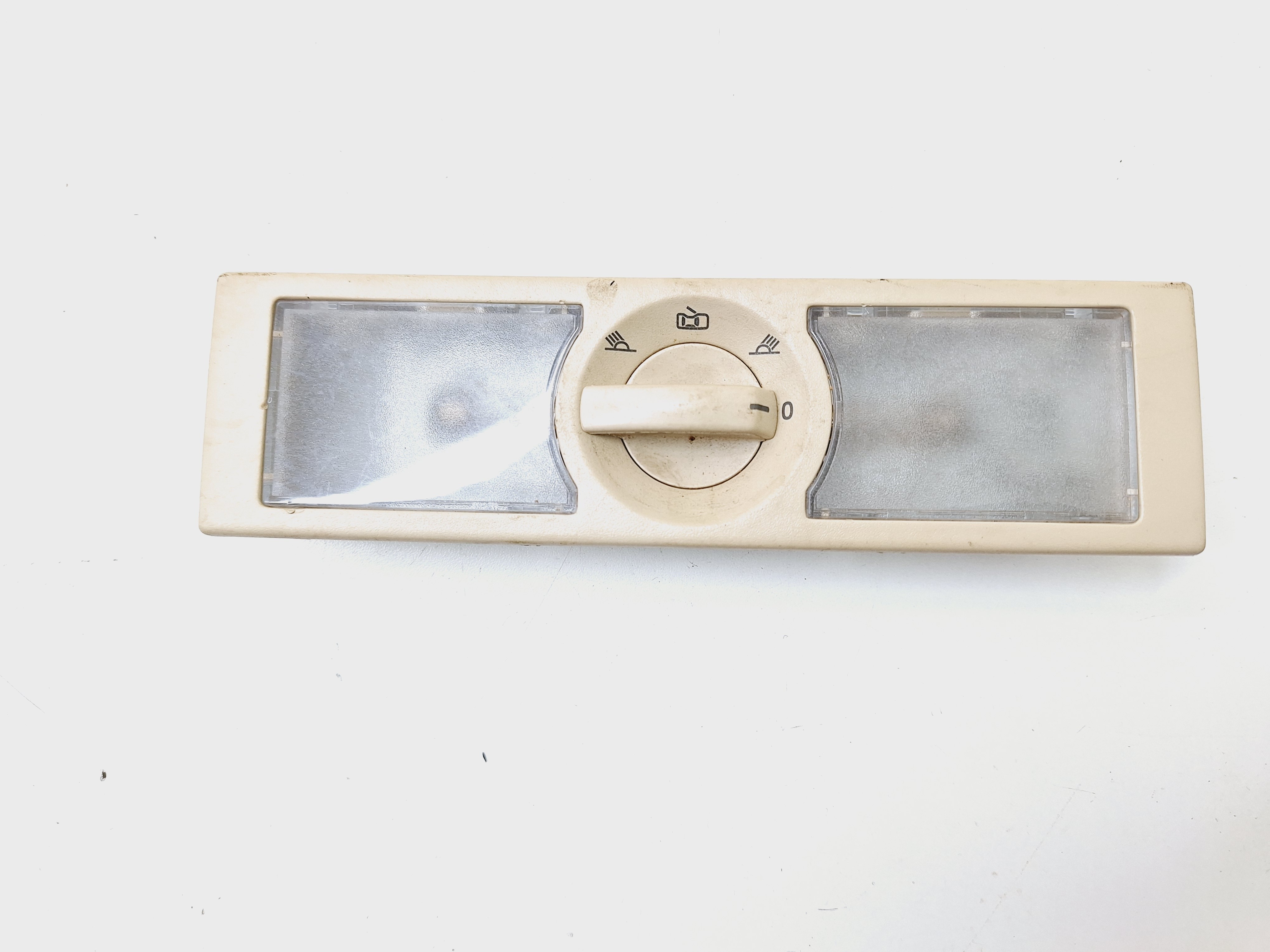 Luz Teto Cortesia Volkswagen Jetta 2.0 2015 2016 6q0947291b