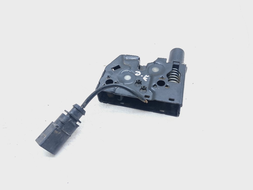 Fechadura Esquerda Capô Audi Q3 1.4 2018 2019 8u0823509a