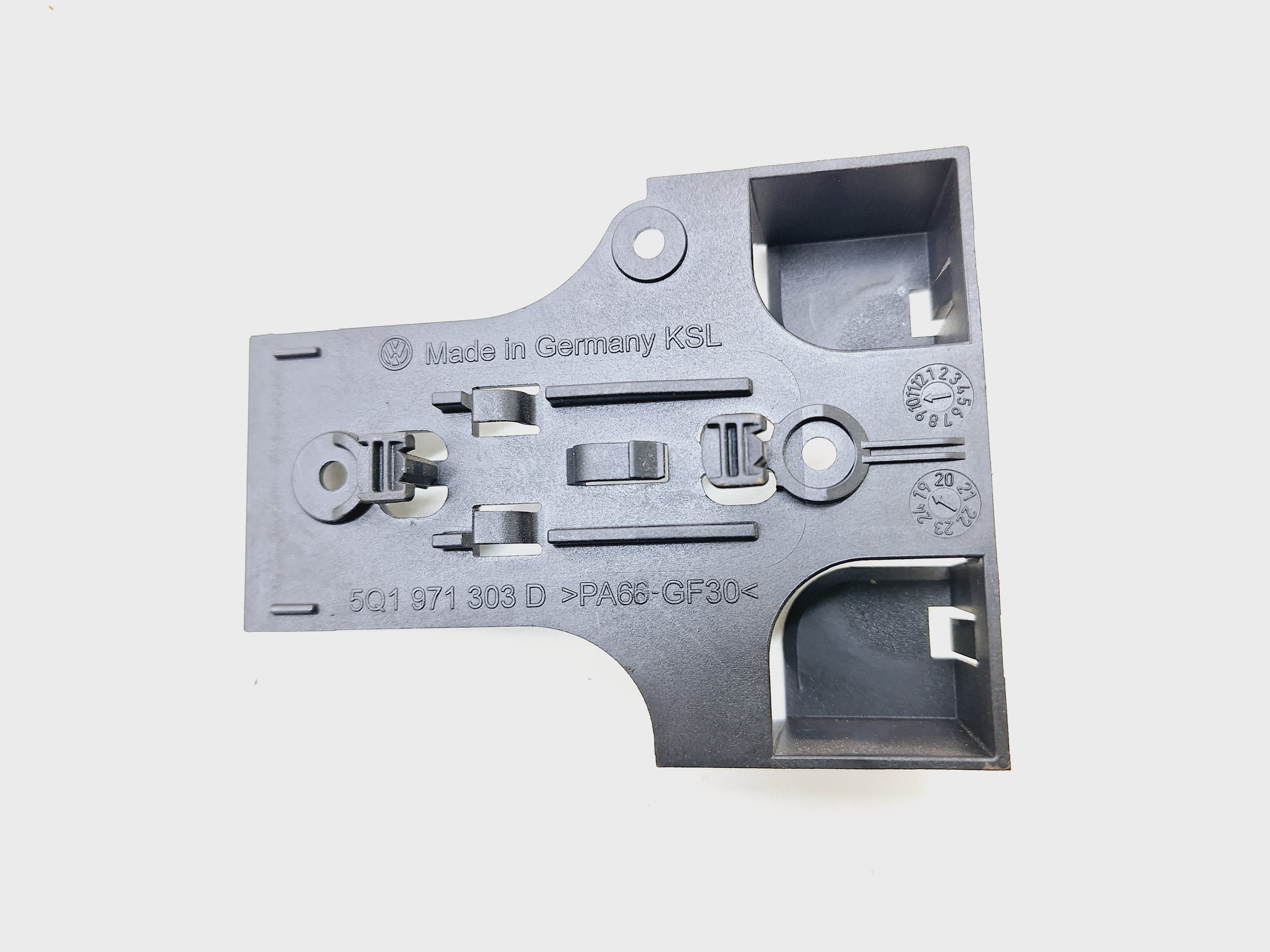 Suporte Módulo Keyless Audi A3 Sedan 2.0 2020 5q1971303d