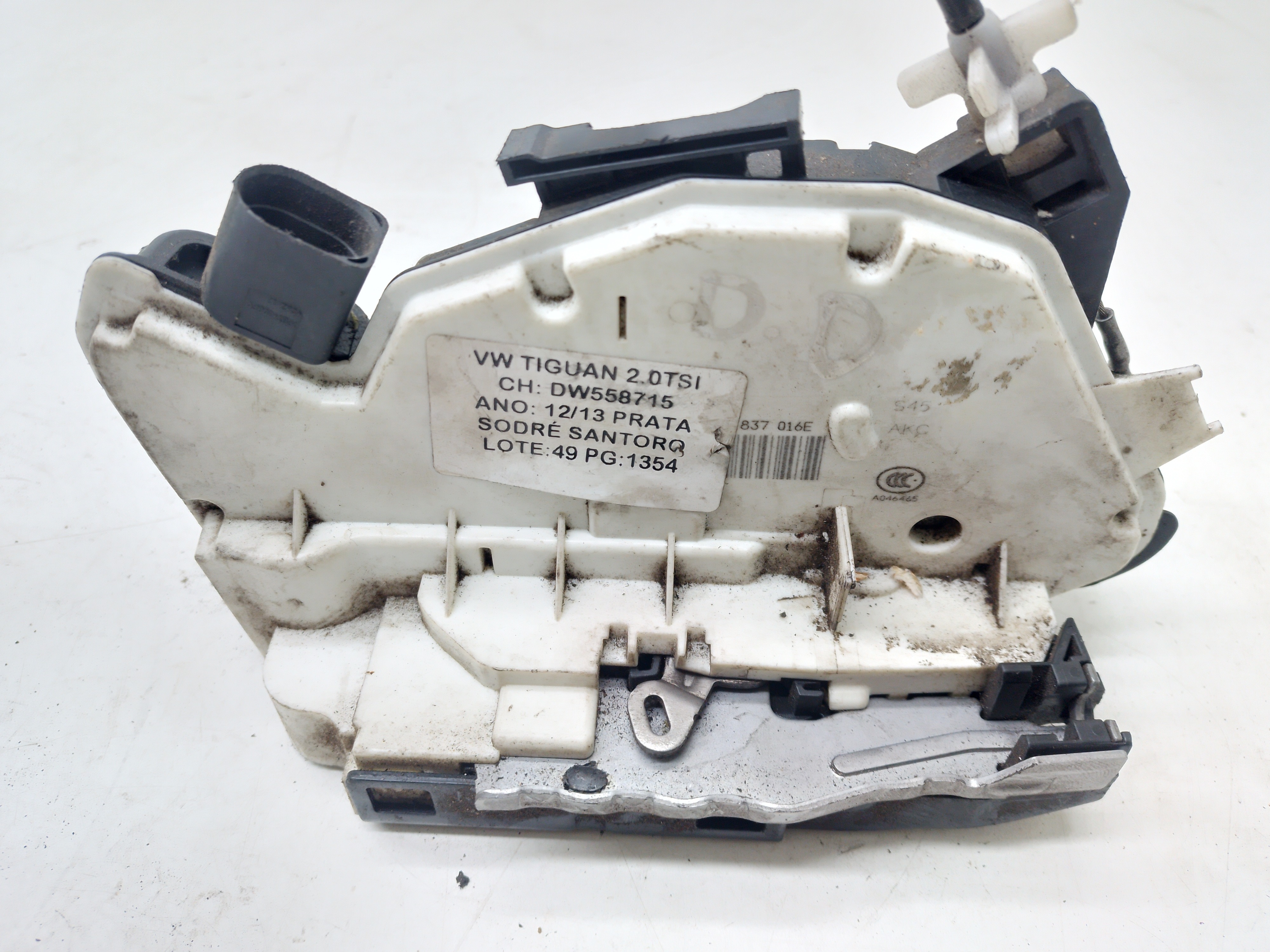 Fechadura Porta Dianteira Direita Vw Tiguan Tsi 2.0 2012