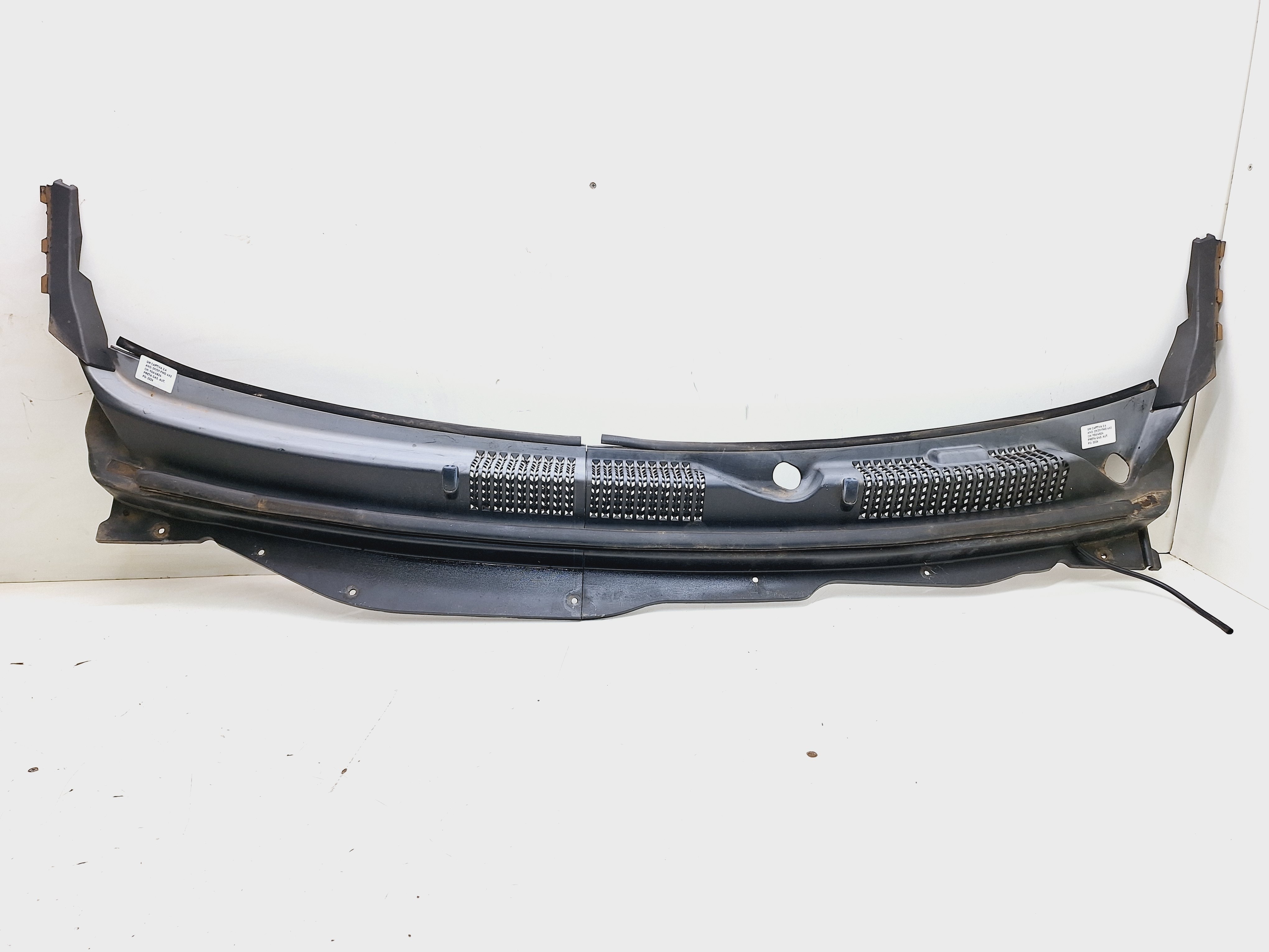 Acabamento Churrasqueira Chevrolet Captiva 2.4 2009  Preto Fosco