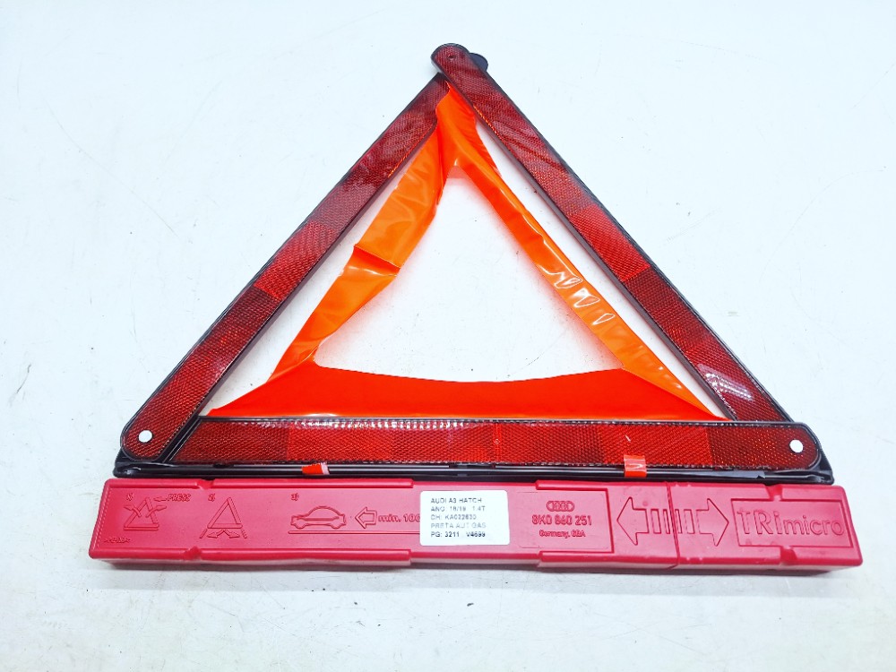 Triangulo Segurança Audi A3 Hatch 1.4 2018 2019 8K0860251