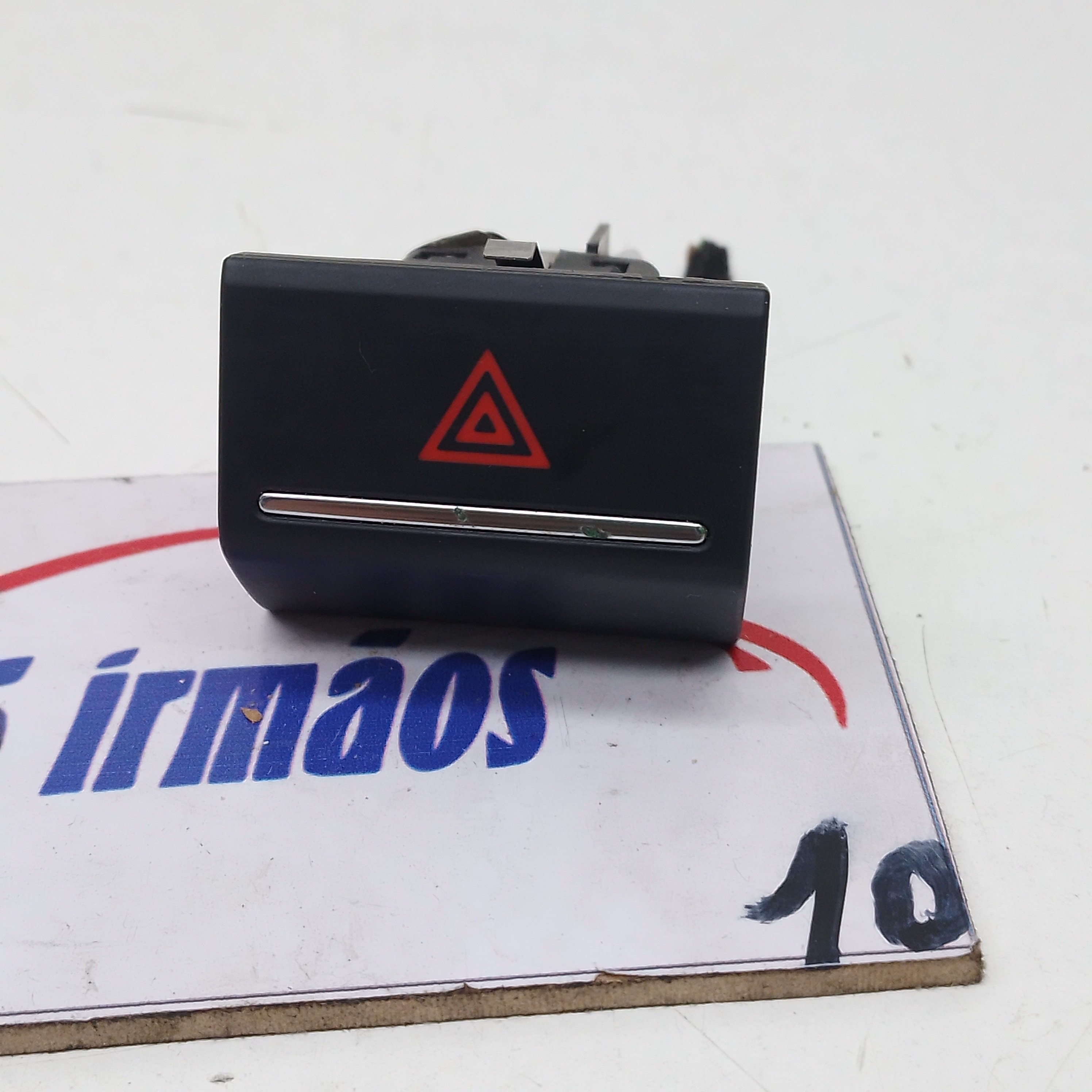 Botão Pisca Alerta Vw Fusca Tsi 2.0 2013 / 2014 Nº505953509b