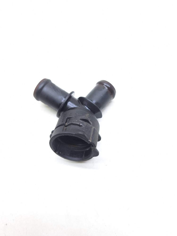 Flange Mangueira Água Radiador Vw Jetta Gli 2.0 2019 2020