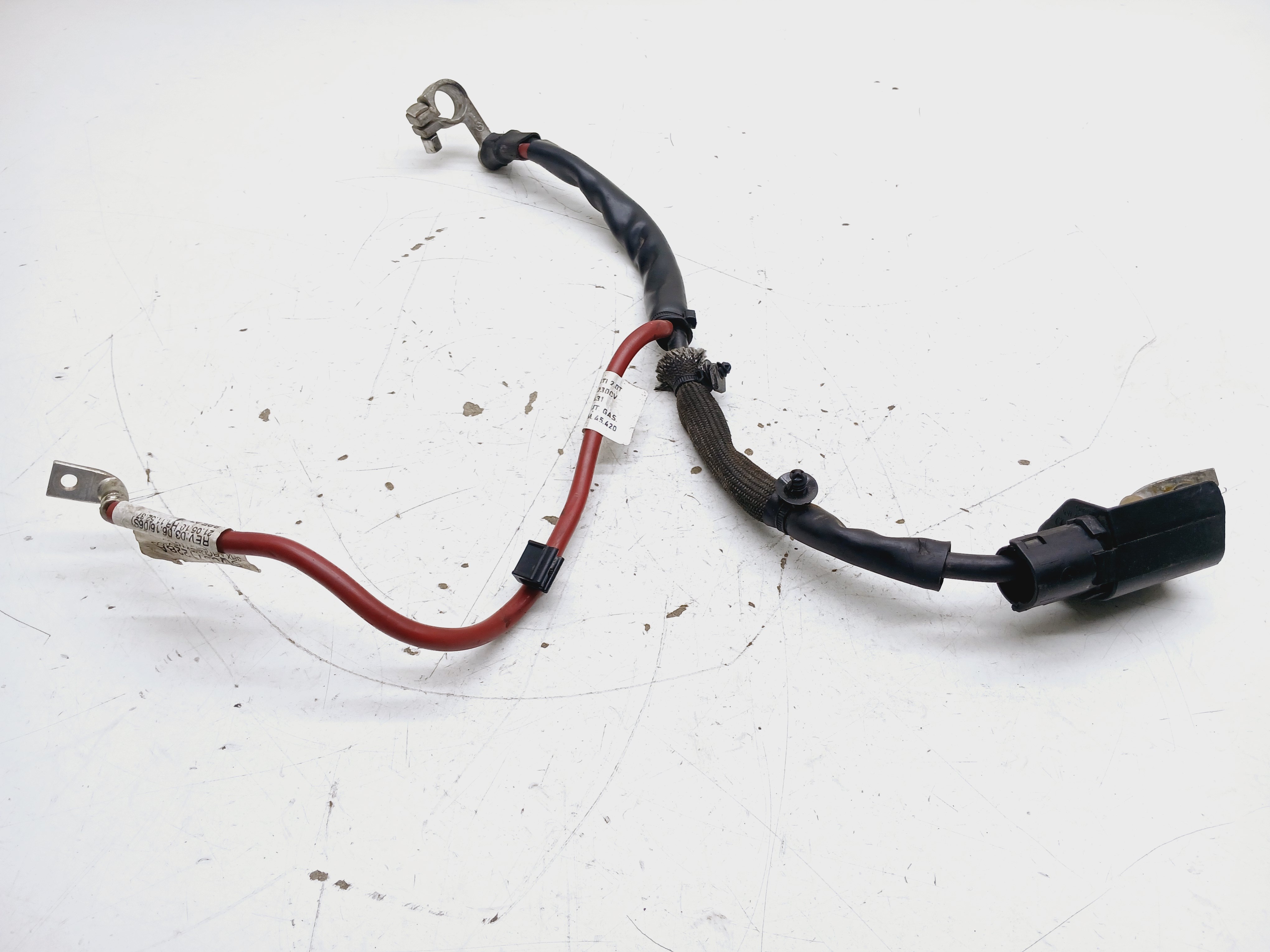 Cabo Positivo Bateria Vw Golf Gti 2.0 2019 5q0971228a