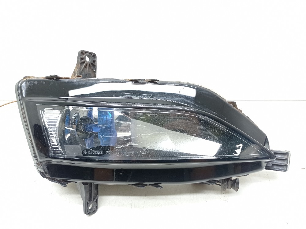 Farol Milha Esquerdo Vw Jetta 1.4 2017 2018
