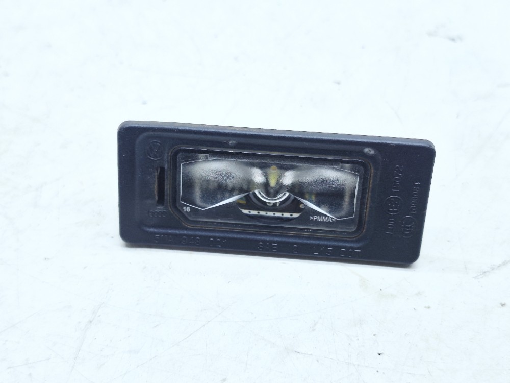 Luz Placa Traseira Vw Tiguan Tsi 2.0 2019 5na943021