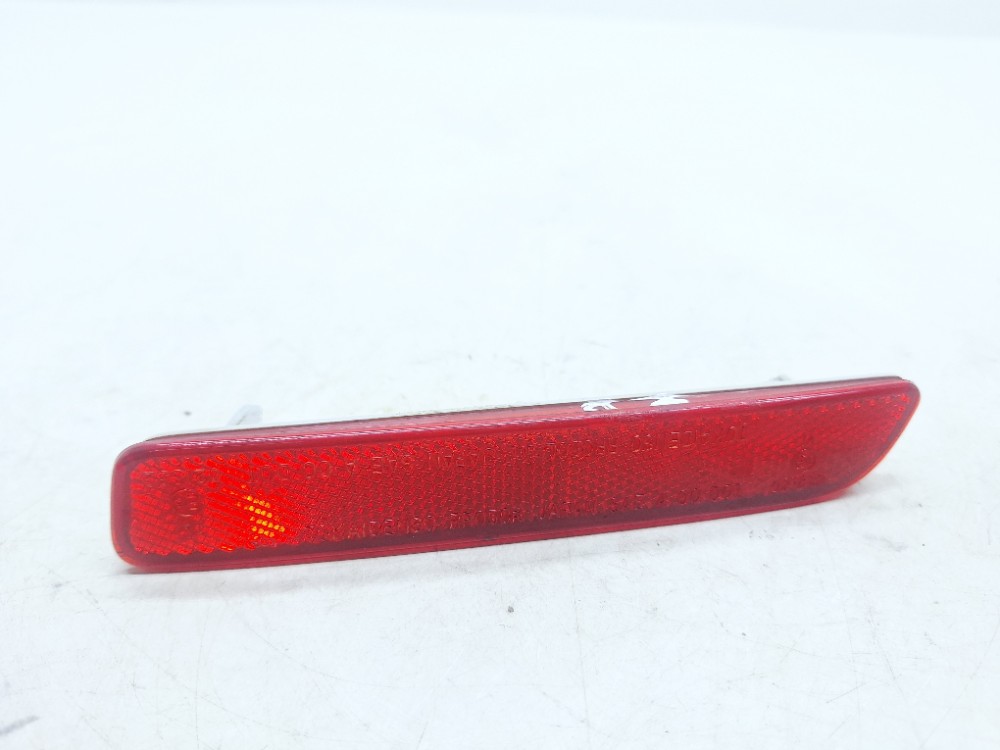 Refletor Olho Gato Traseiro Direito Vitara 1.6 2019 2020 Prateado