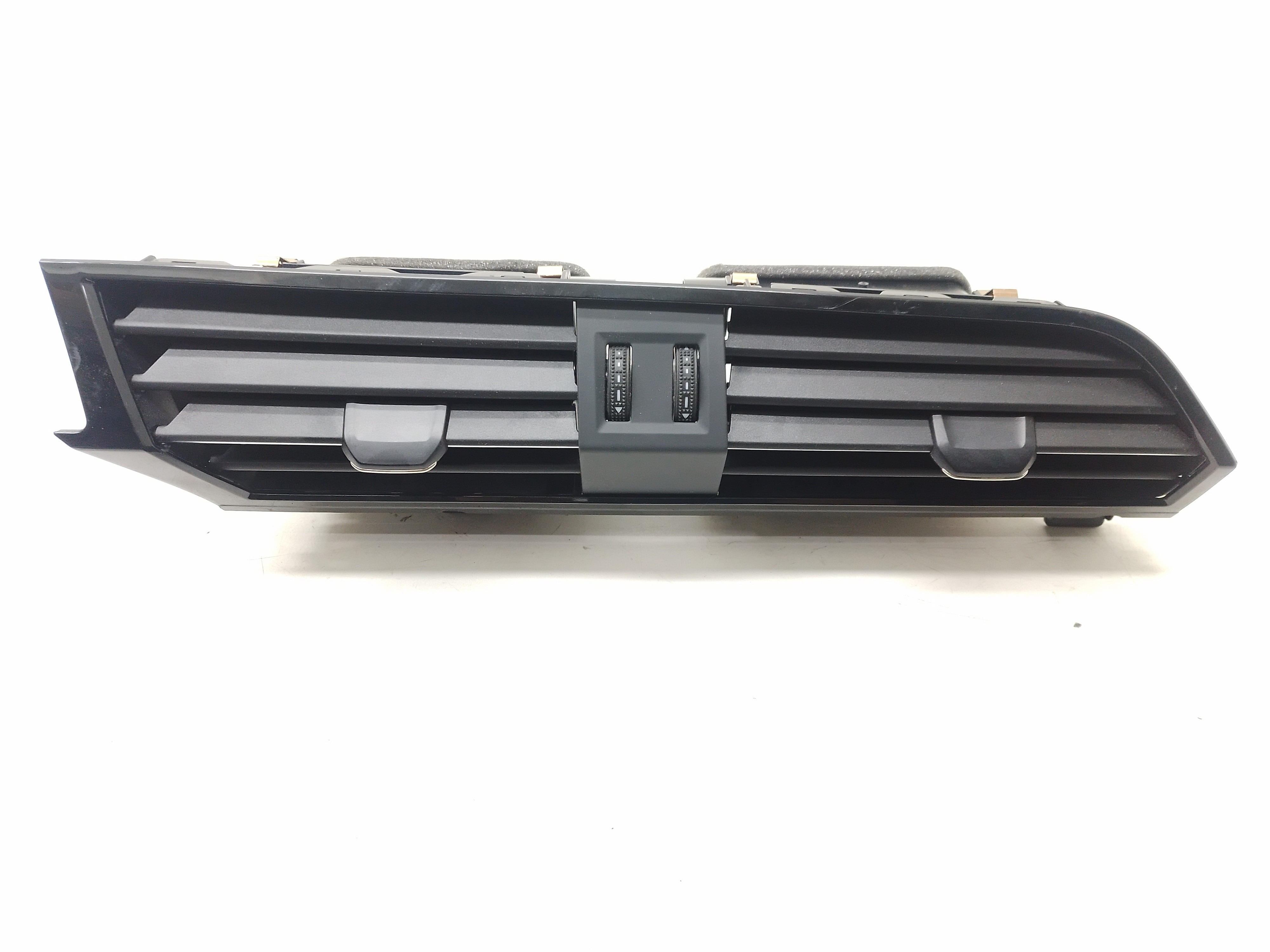 Difusor Ar Central Audi Q3 Tfsi 1.4 2020 / 2021 Nº83b820903