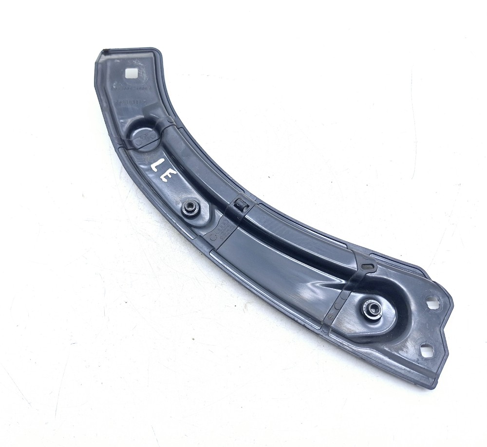 Suporte Farol Esquerdo Audi Q3 1.4 2019 8u0805931