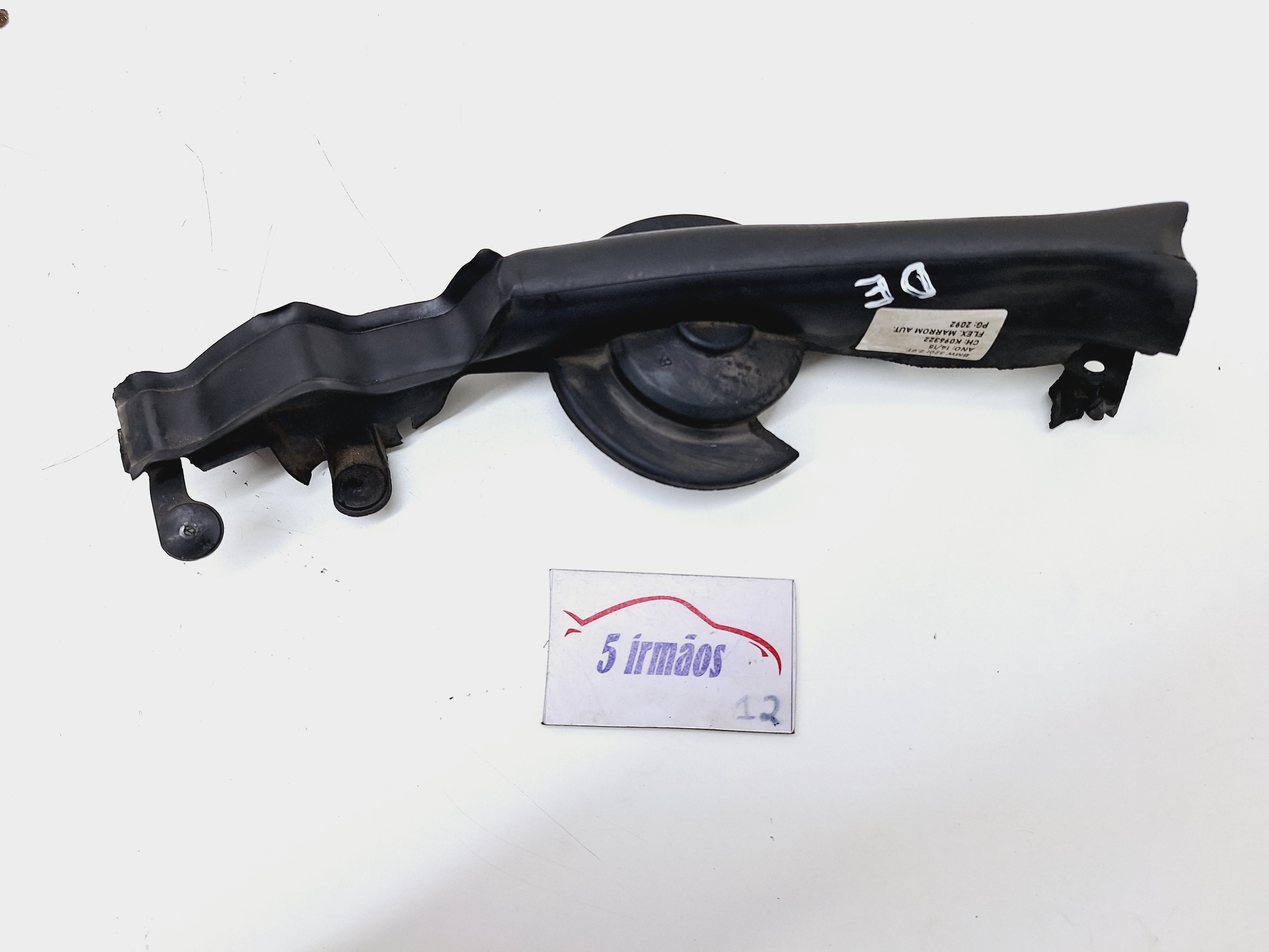 Acabamento Esquerdo Capô Bmw 320i 2.0 2014 / 2015