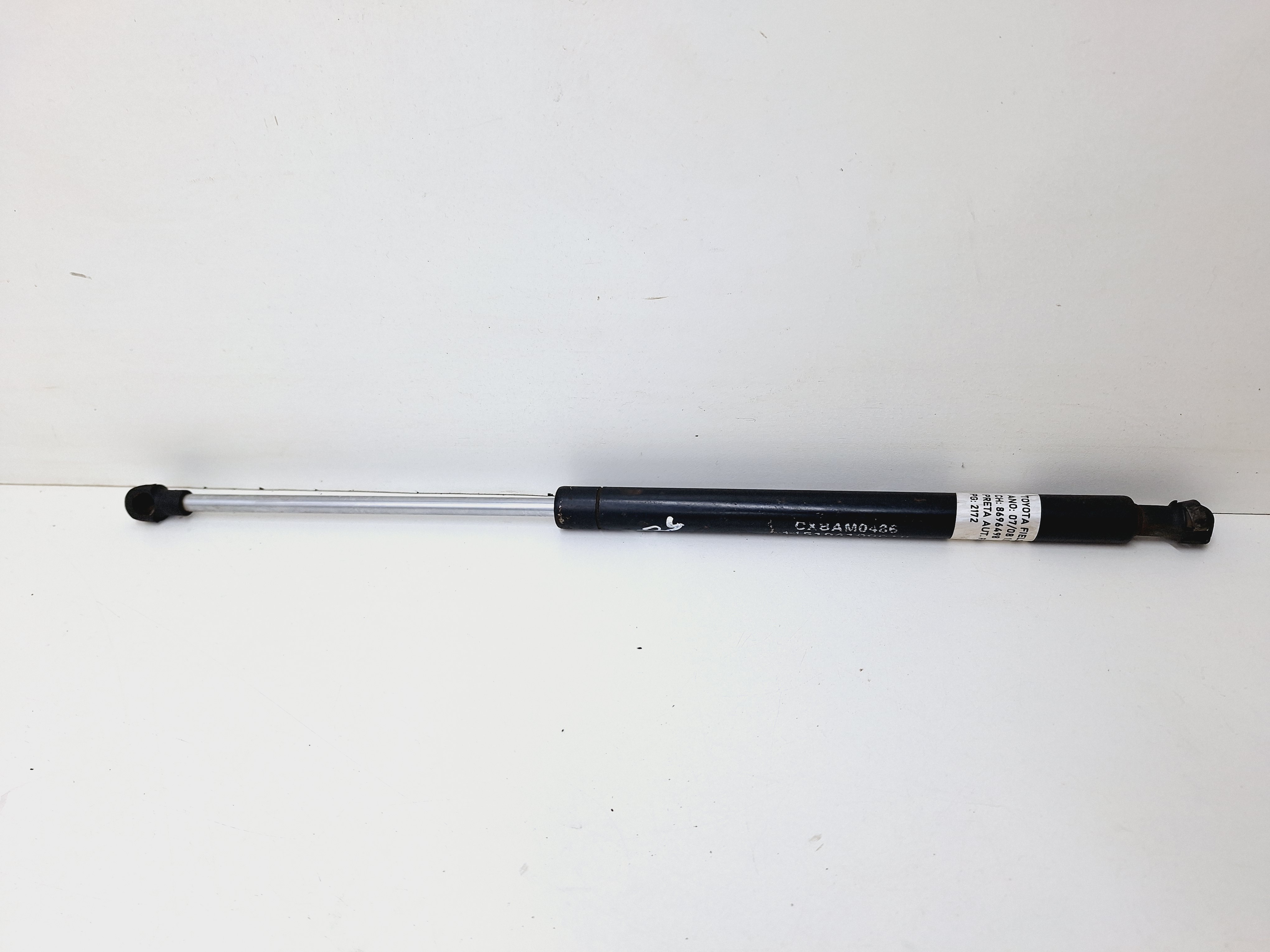 Amortecedor Tampa Traseira Toyota Fielder 1.8 2007 2008