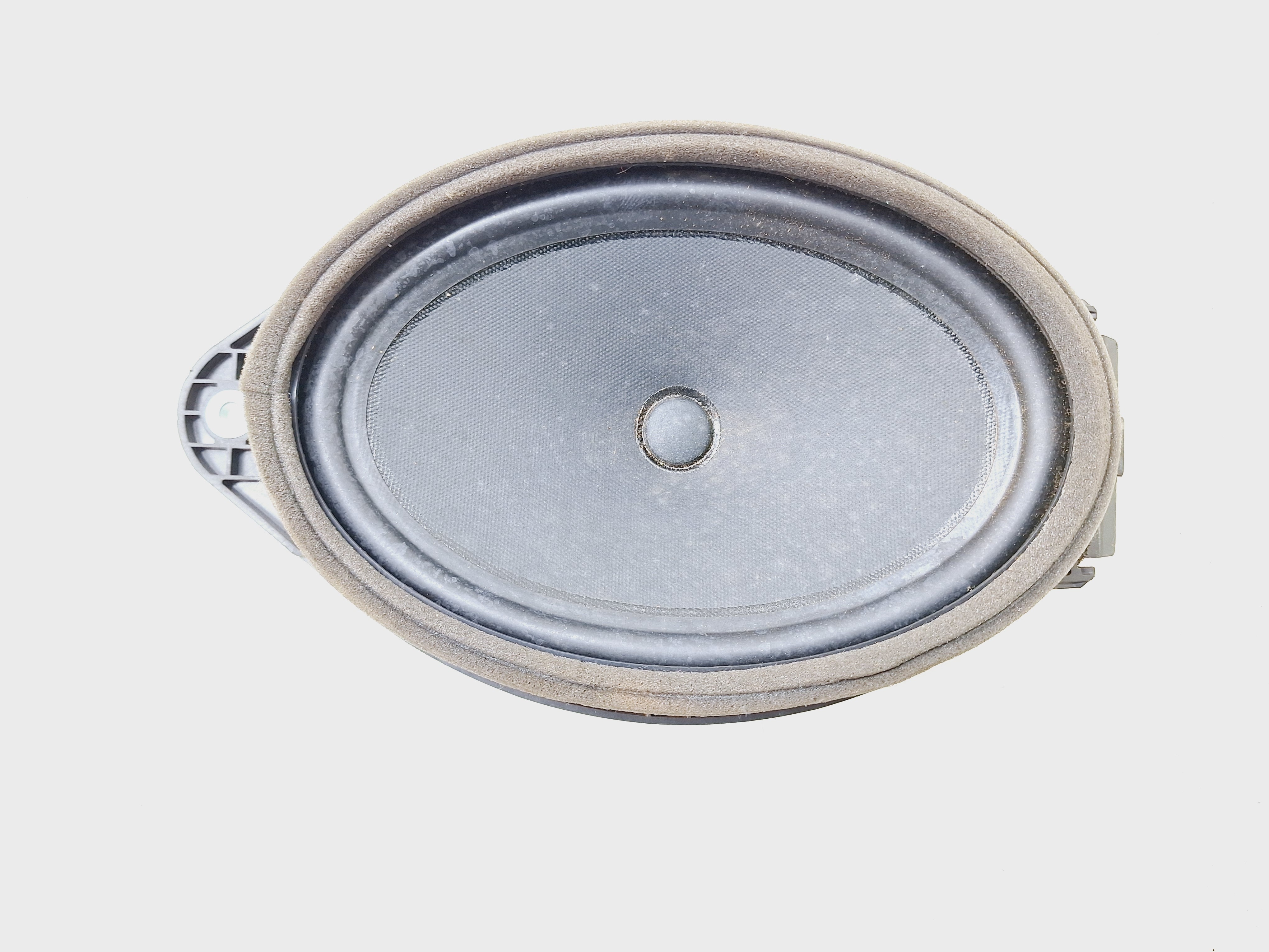 Alto Falante Porta Gm Equinox Rs 1.5 2022 Nº84156556 Preto