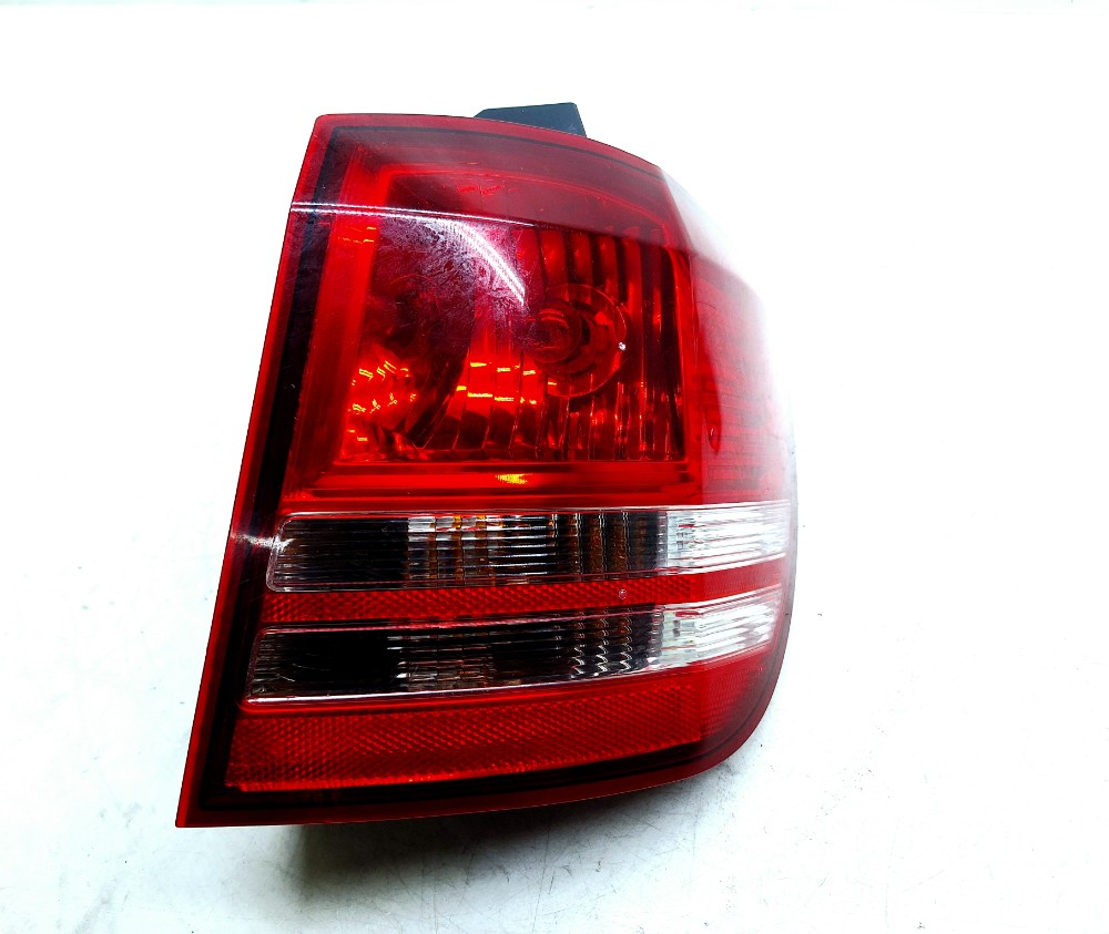 Lanterna Direita Fiat Freemont 2.4 2011 2012 05067784a Direito/passageiro Vermelho