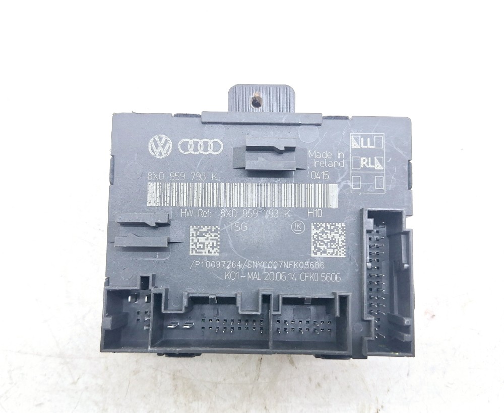 Módulo Porta Dianteira Esquerda Rs Q3 2.5 2015 8x0959793k