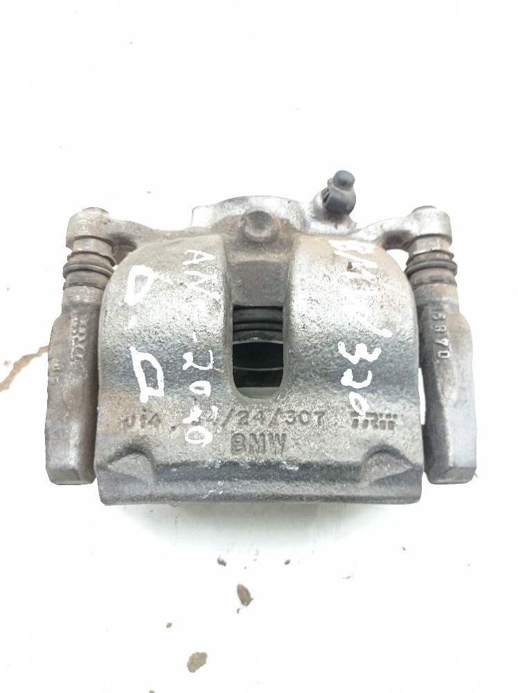 Cavalete Dianteira Direita Bmw 320i 2.0 2019 2020